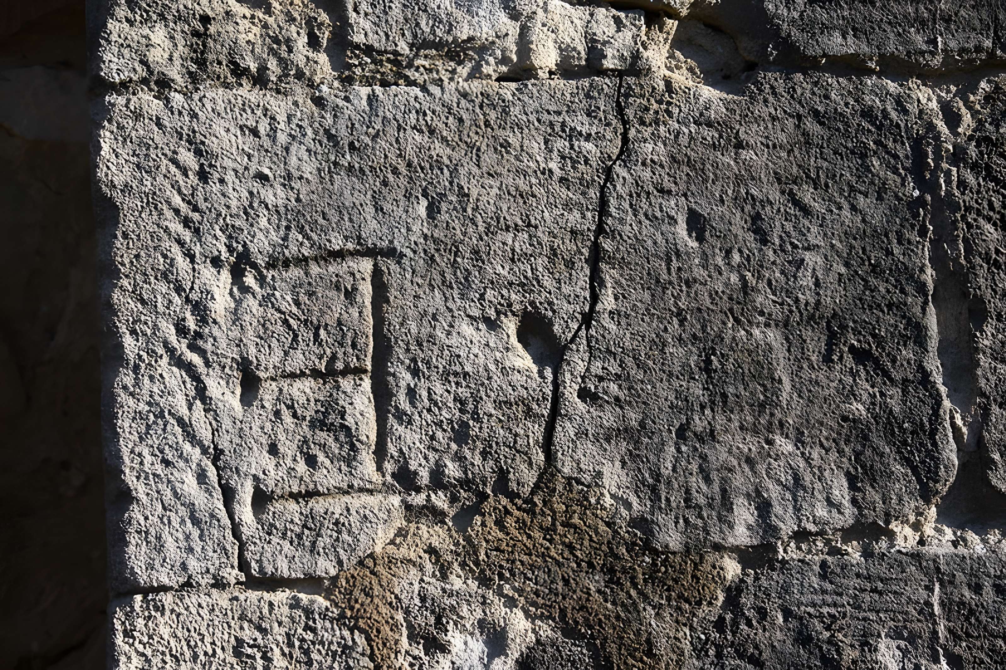 Église Saint-Pierre-ès-Liens de Colonzelle
