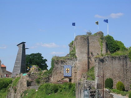 Photo de Château de Tiffauges