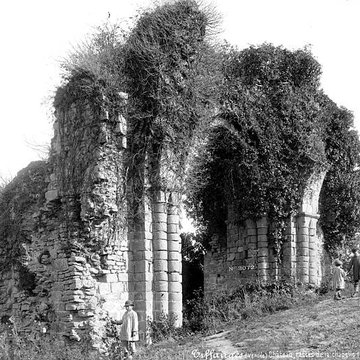 Château de Tiffauges