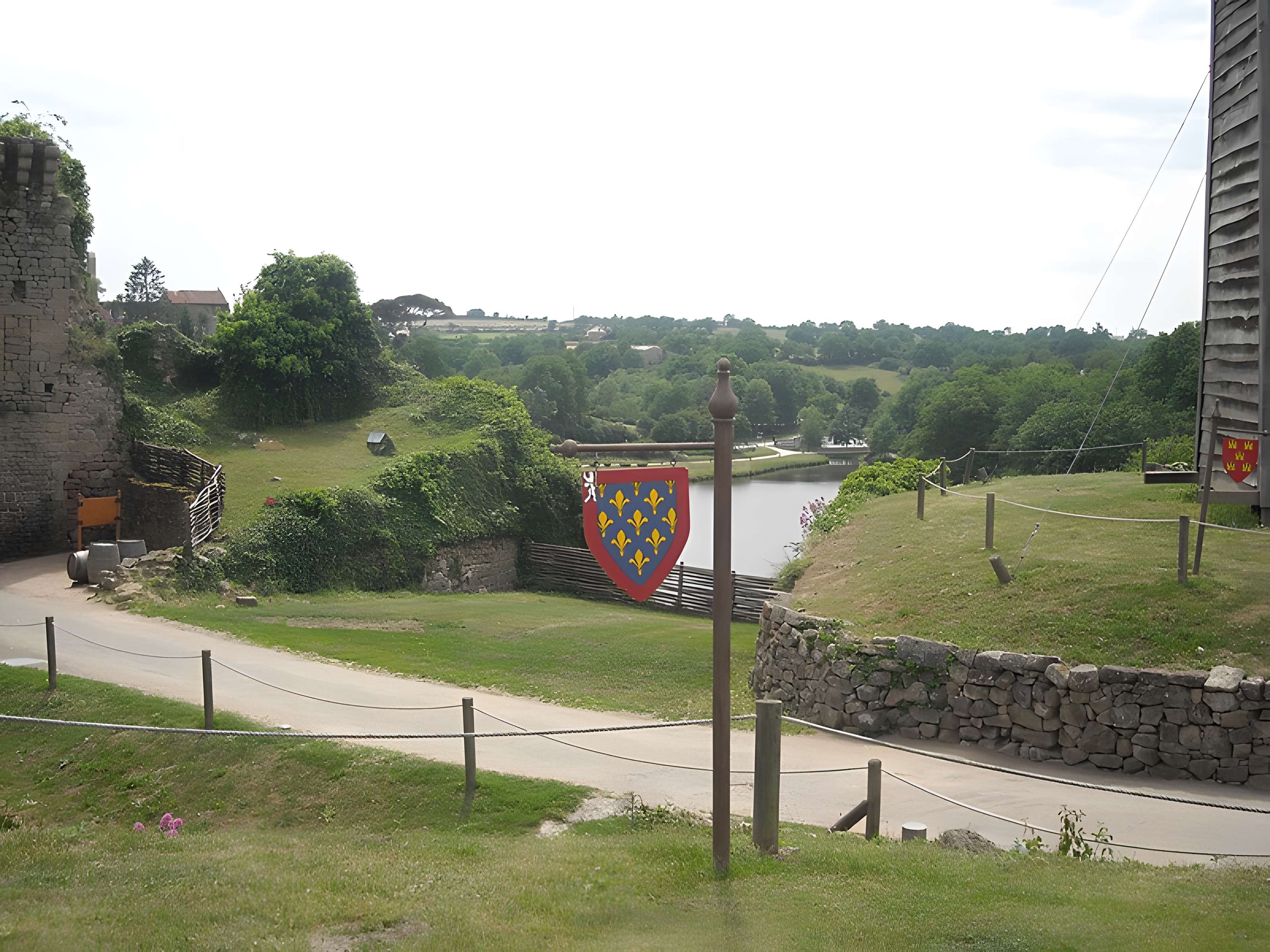 Château de Tiffauges