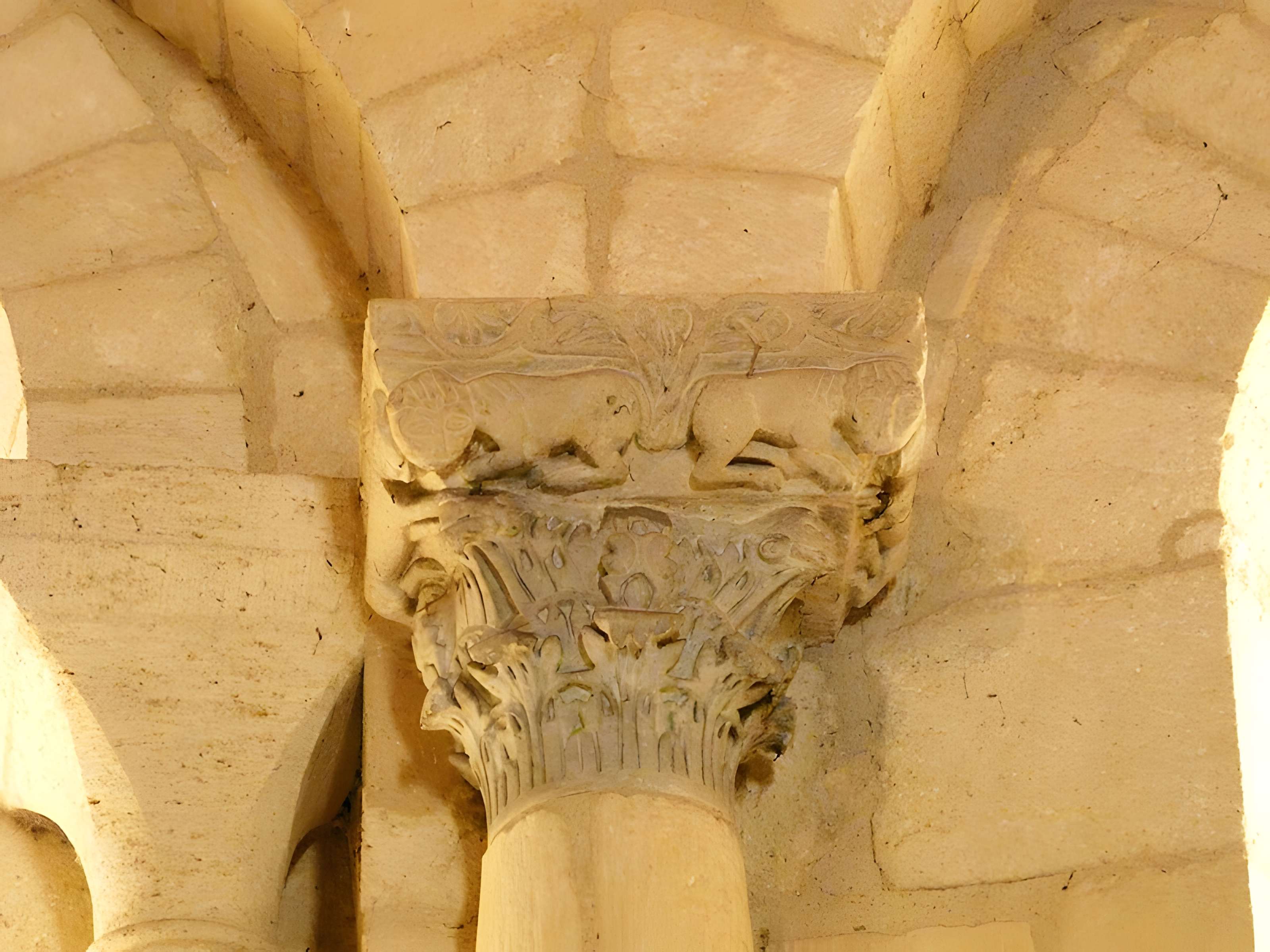 Église Saint-Pierre-ès-Liens de Montcaret