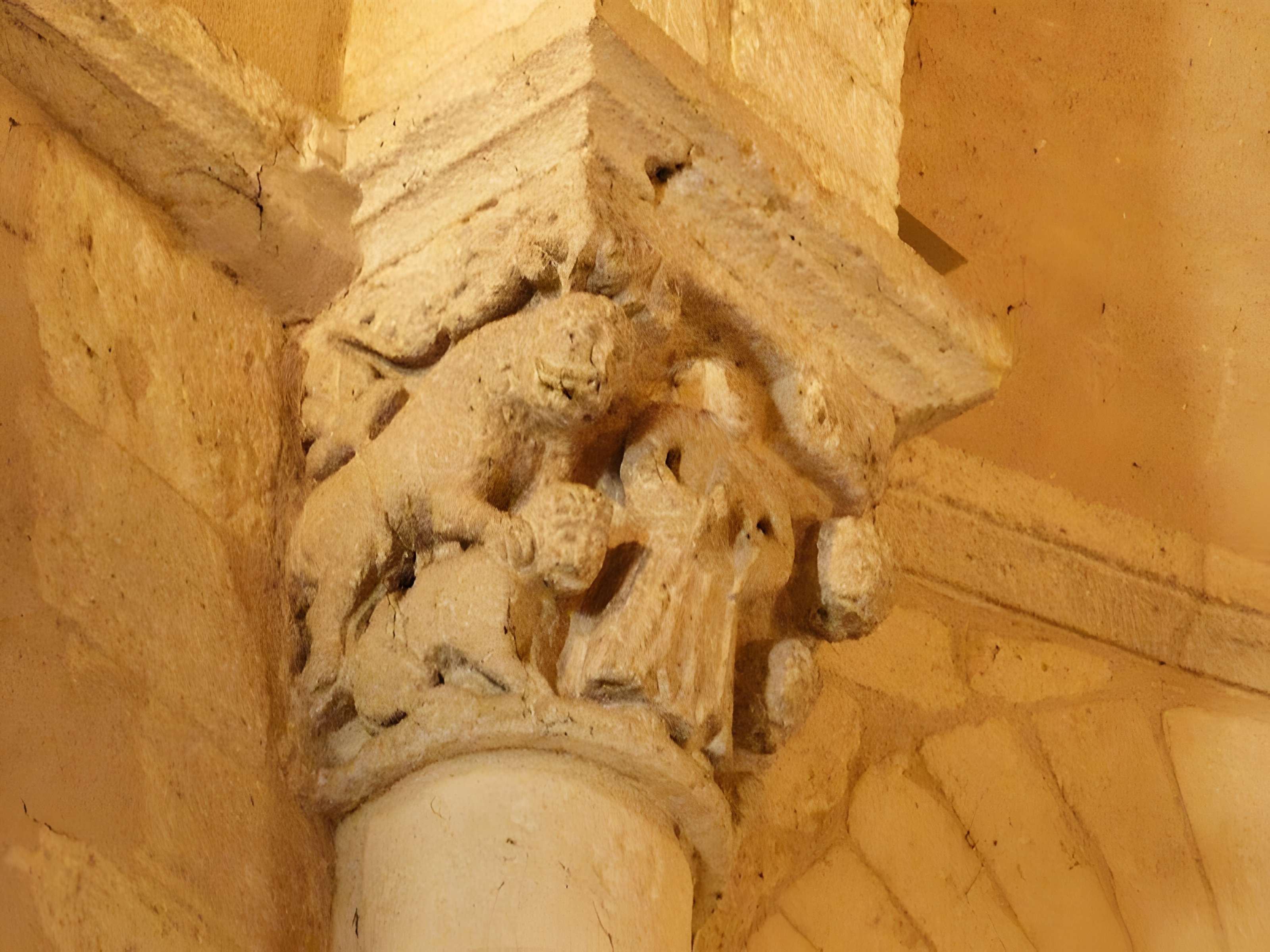 Église Saint-Pierre-ès-Liens de Montcaret