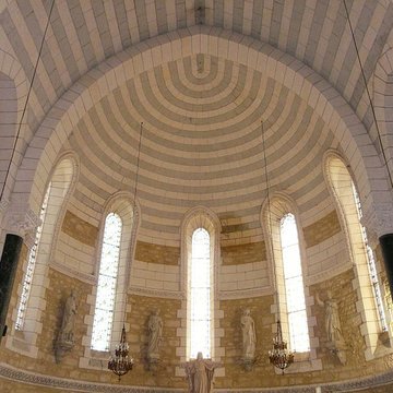 Église Saint-Pierre-ès-Liens de Montignac