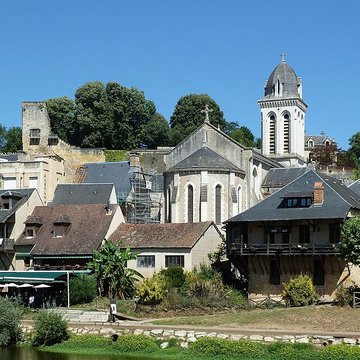 Église Saint-Pierre-ès-Liens de Montignac
