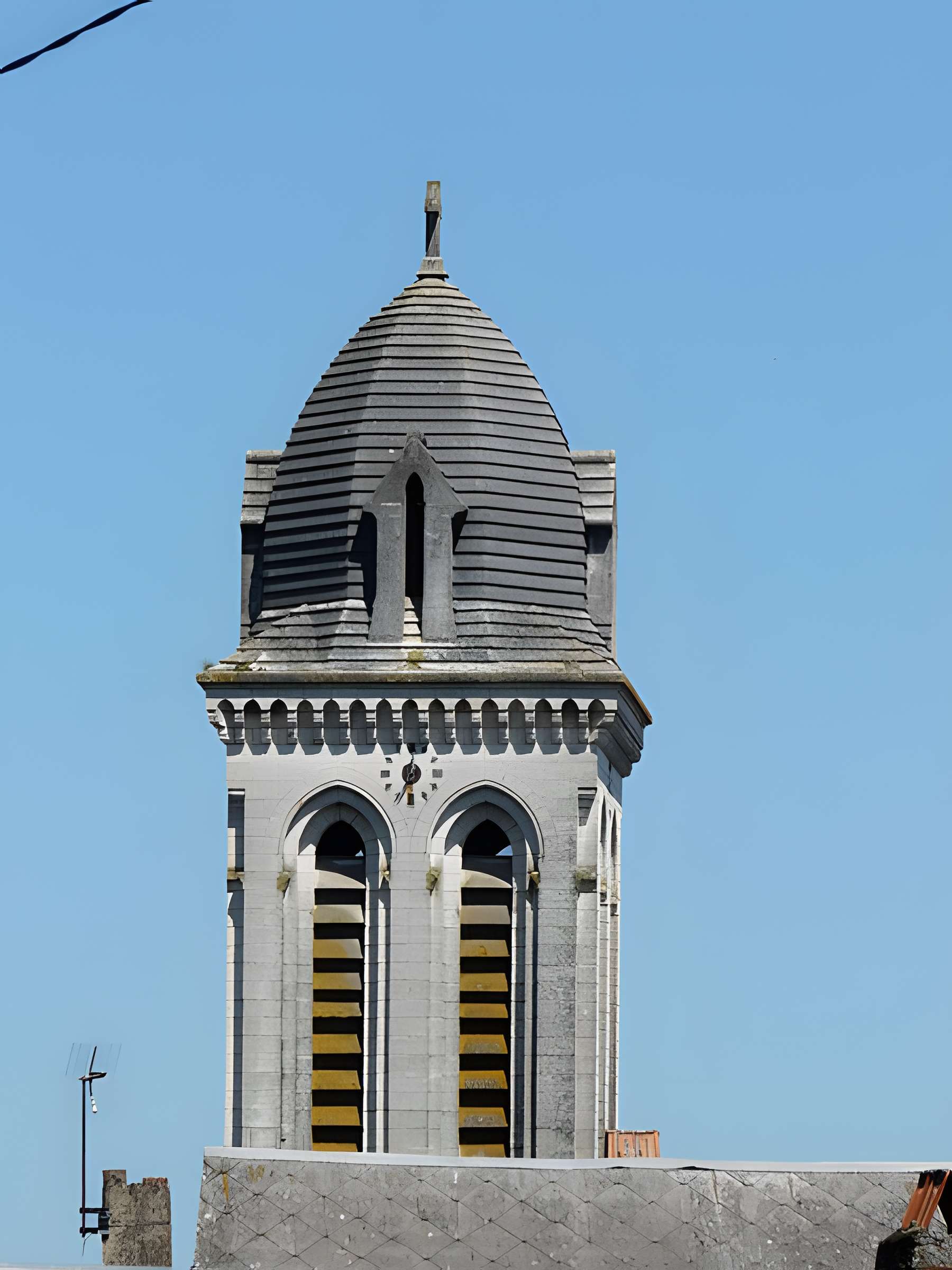 Église Saint-Pierre-ès-Liens de Montignac