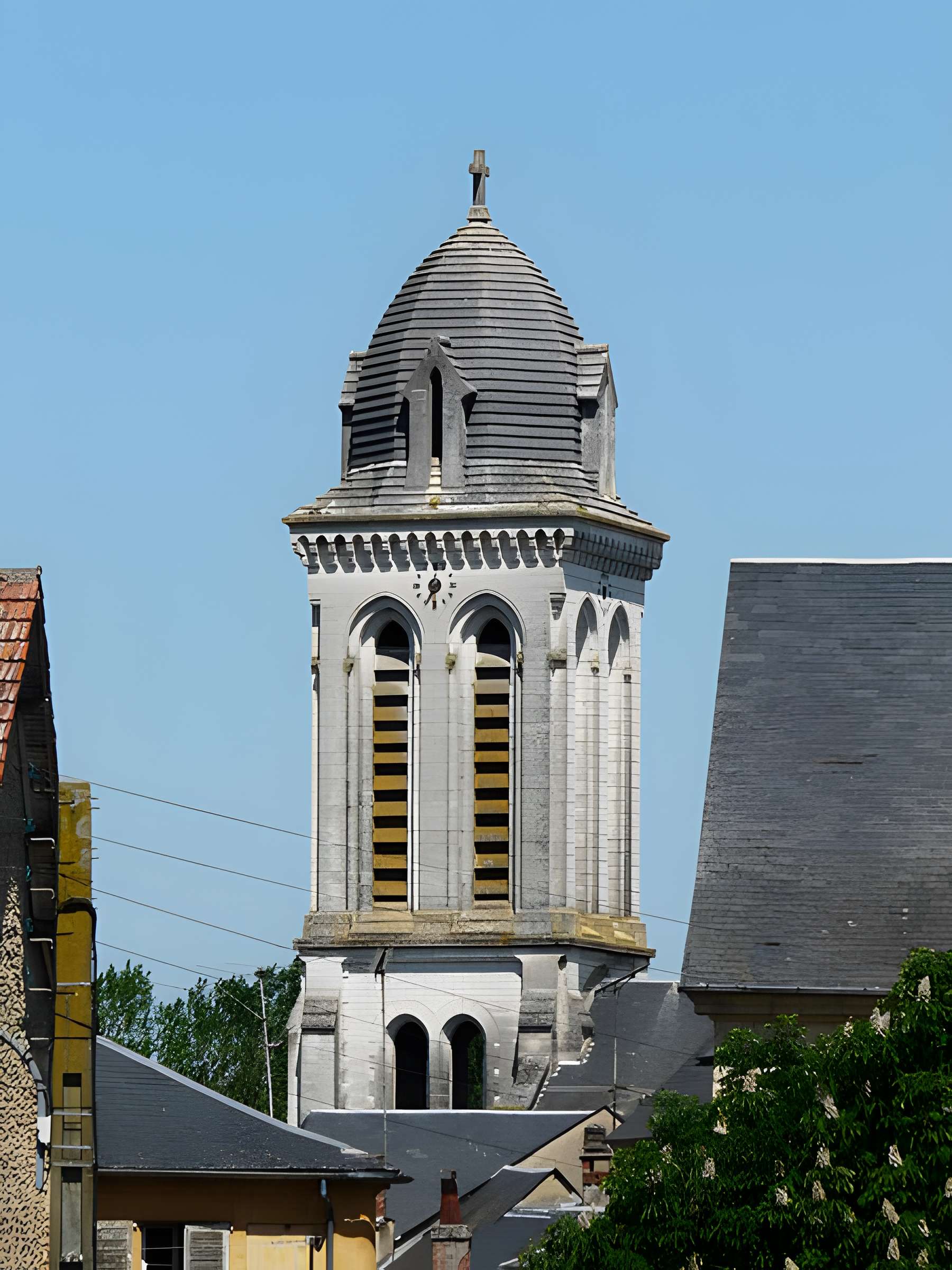 Église Saint-Pierre-ès-Liens de Montignac