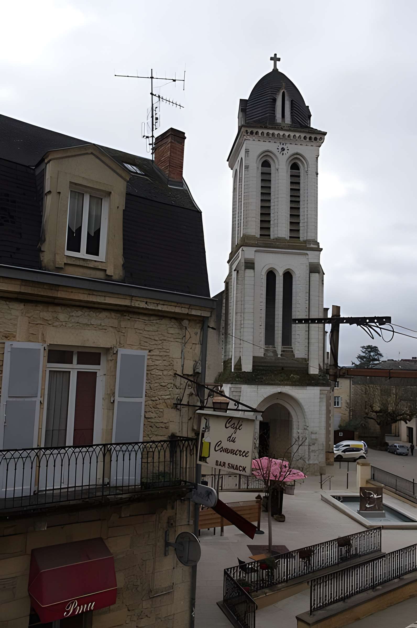 Église Saint-Pierre-ès-Liens de Montignac