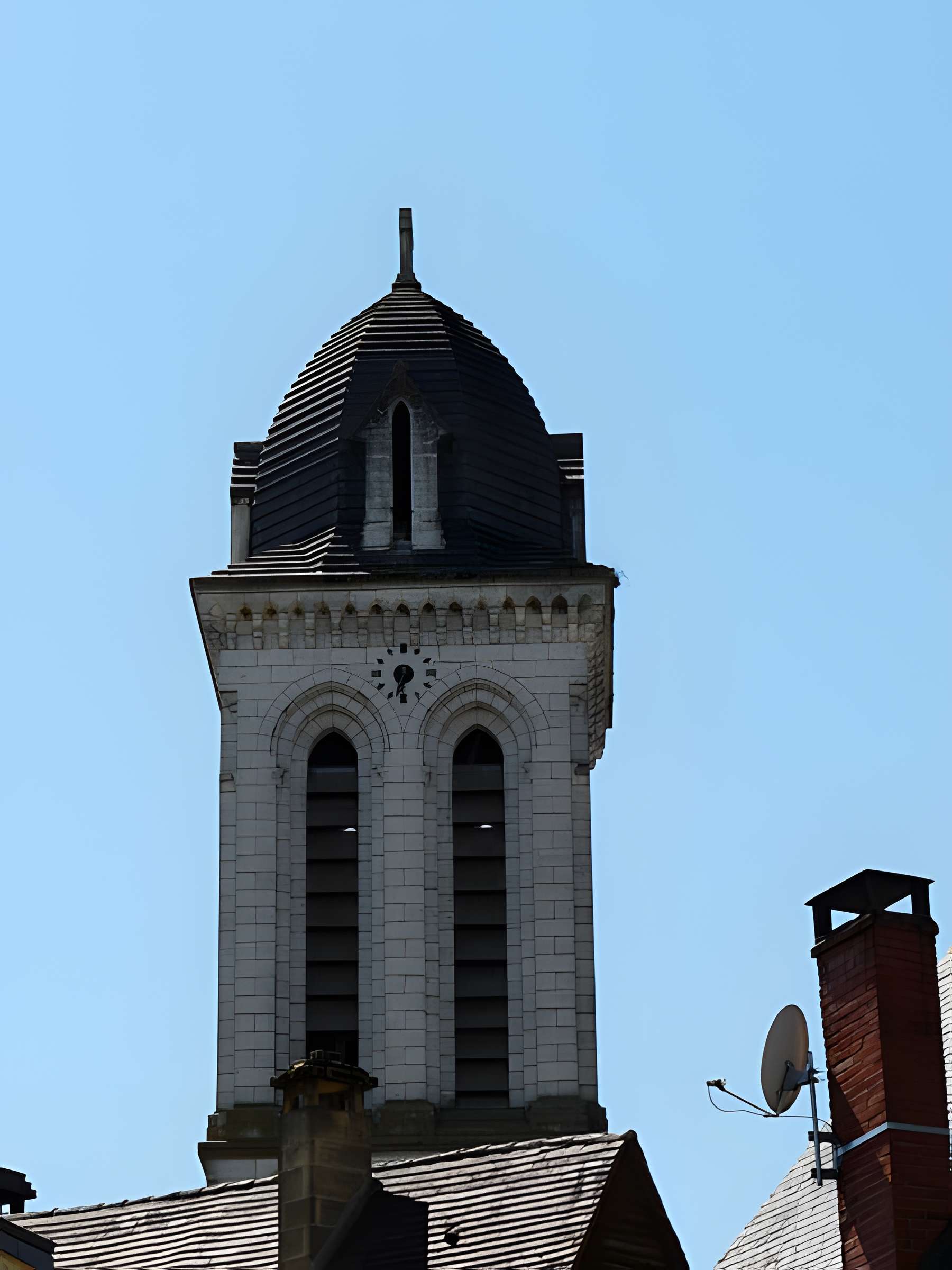Église Saint-Pierre-ès-Liens de Montignac