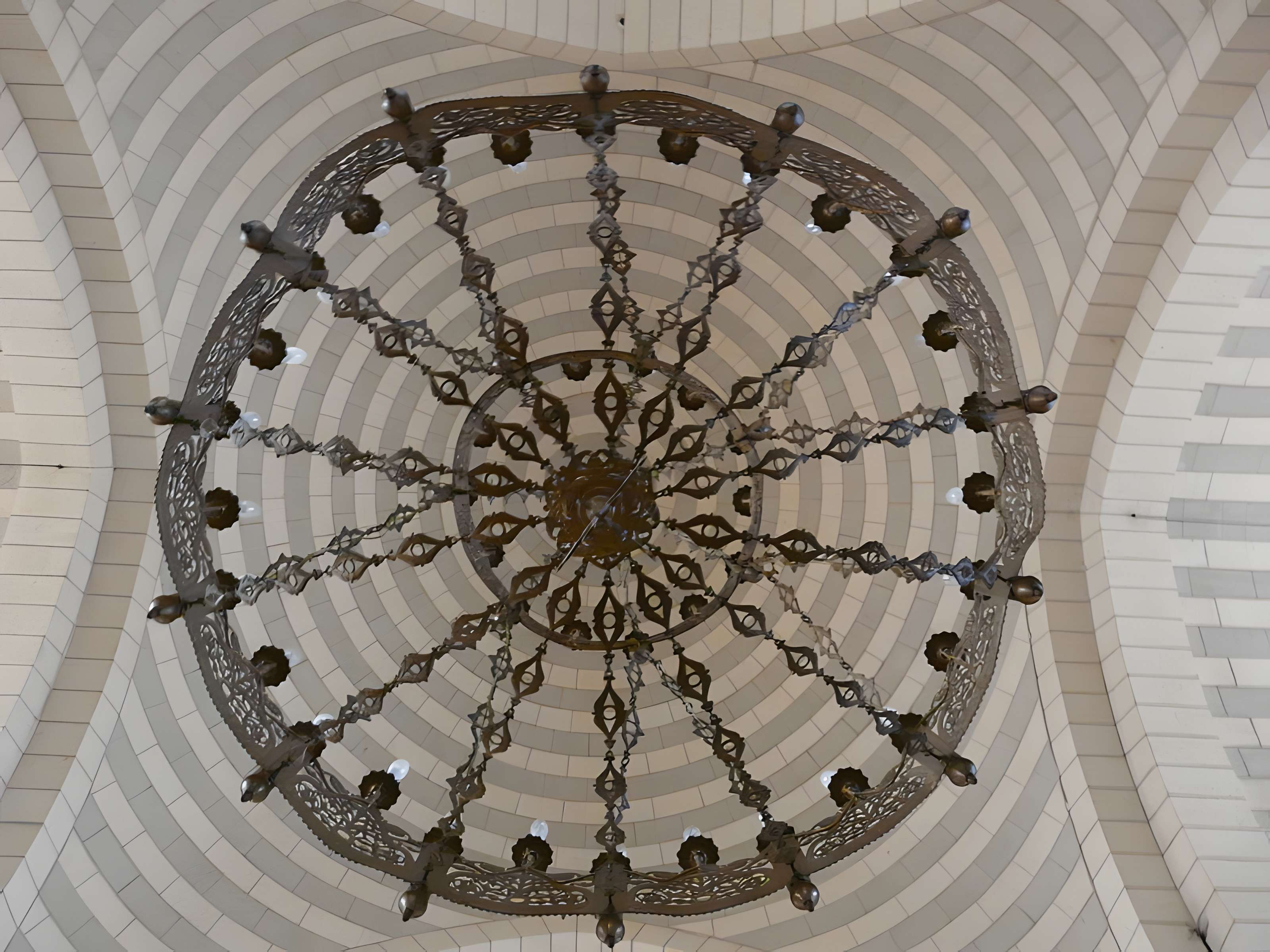 Église Saint-Pierre-ès-Liens de Montignac