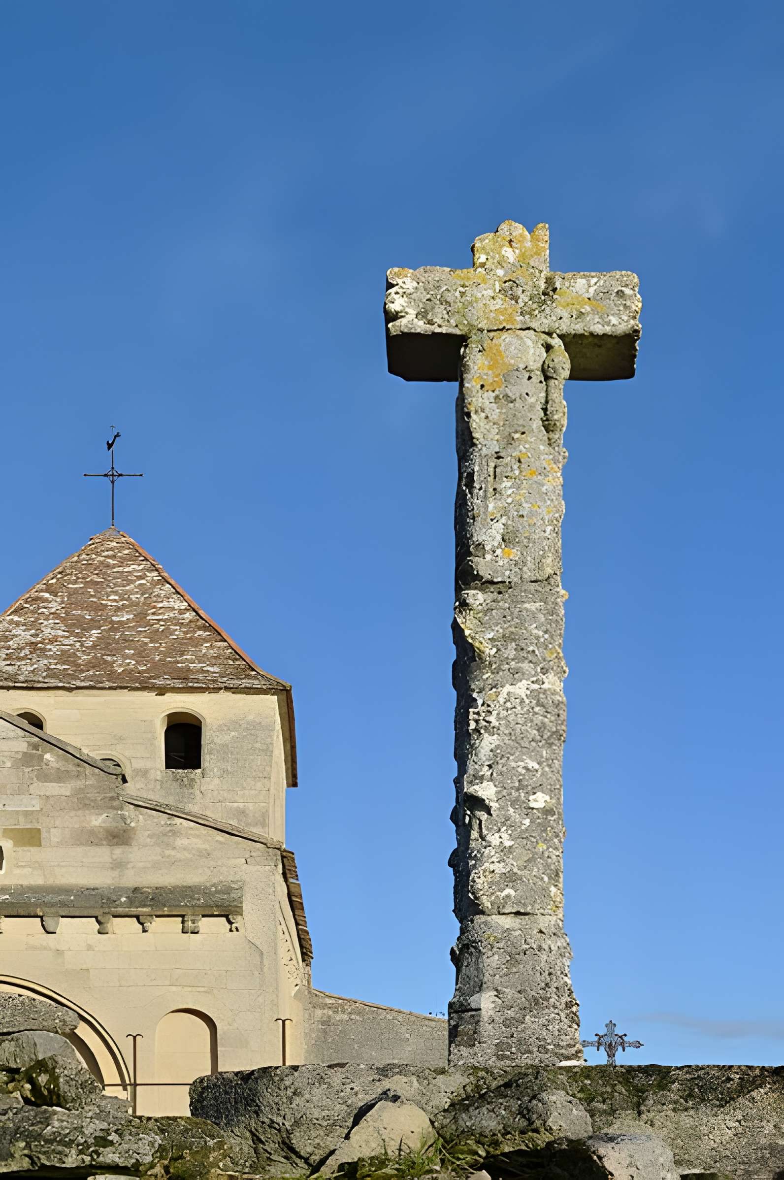 Église Saint-Pierre-ès-Liens de Montpeyroux