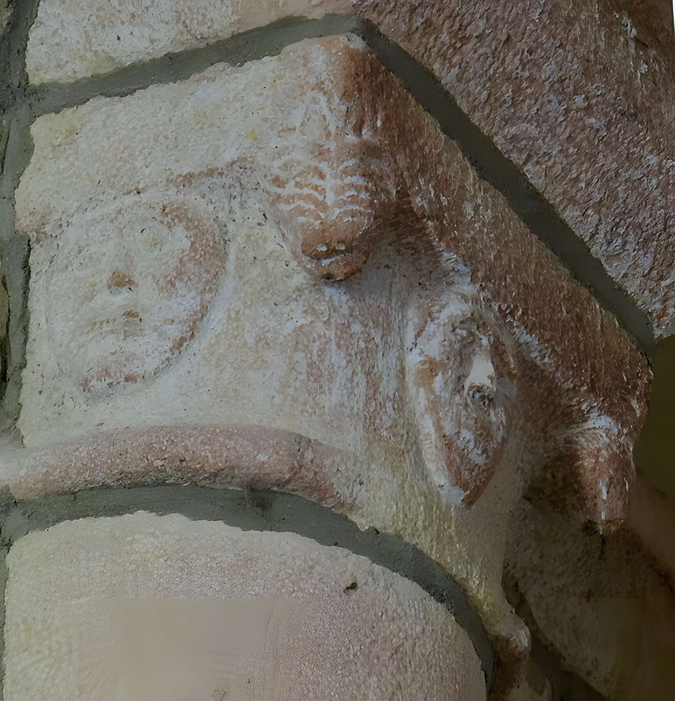 Église Saint-Pierre-ès-Liens de Paulin