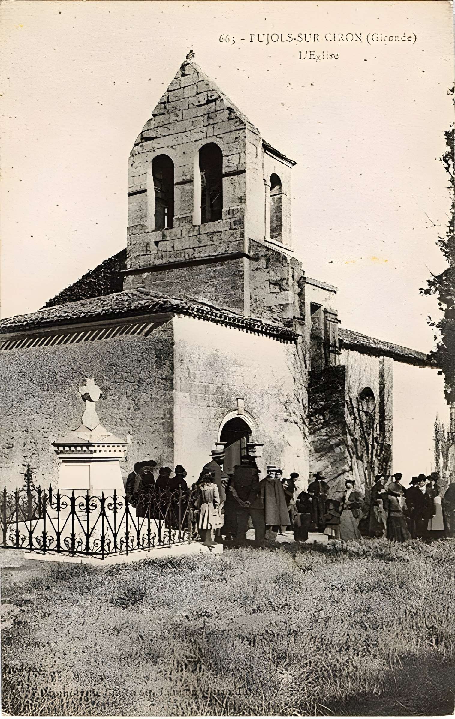 Église Saint-Pierre-ès-Liens de Pujols-sur-Ciron