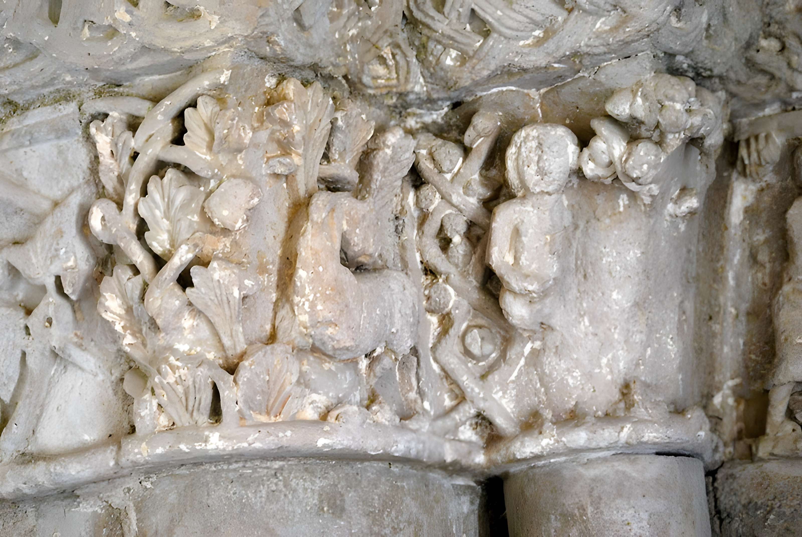 Église Saint-Pierre-ès-Liens de Pujols-sur-Ciron