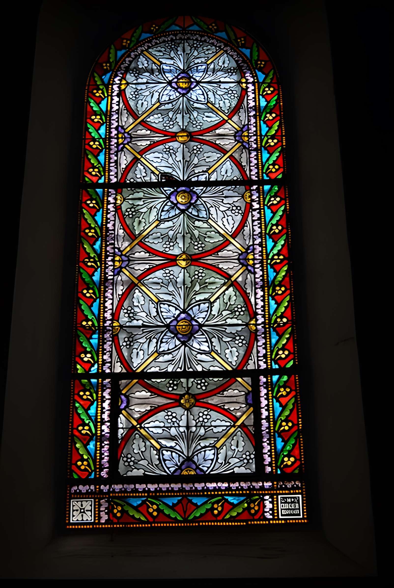 Église Saint-Pierre-ès-Liens de Pujols-sur-Ciron