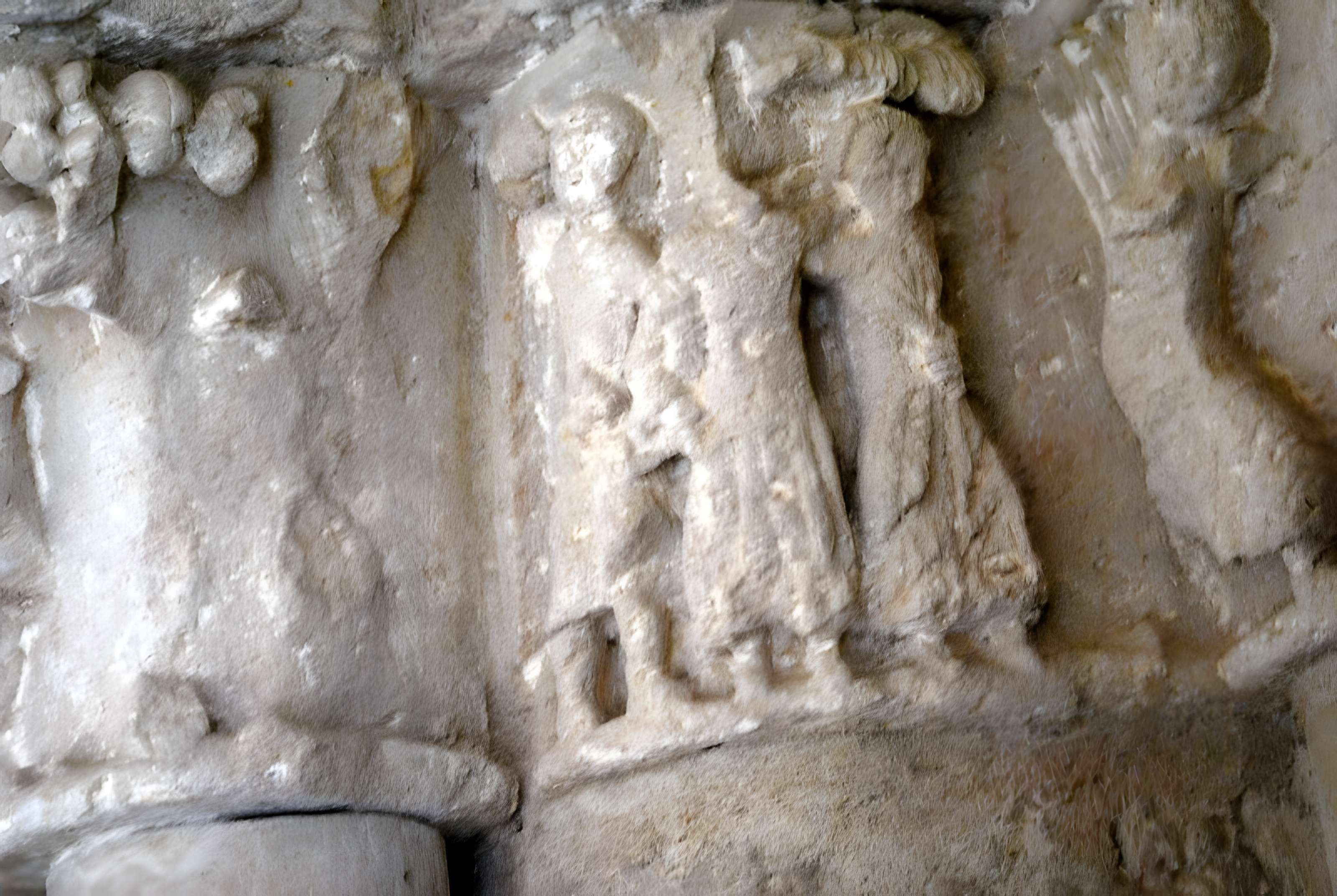 Église Saint-Pierre-ès-Liens de Pujols-sur-Ciron