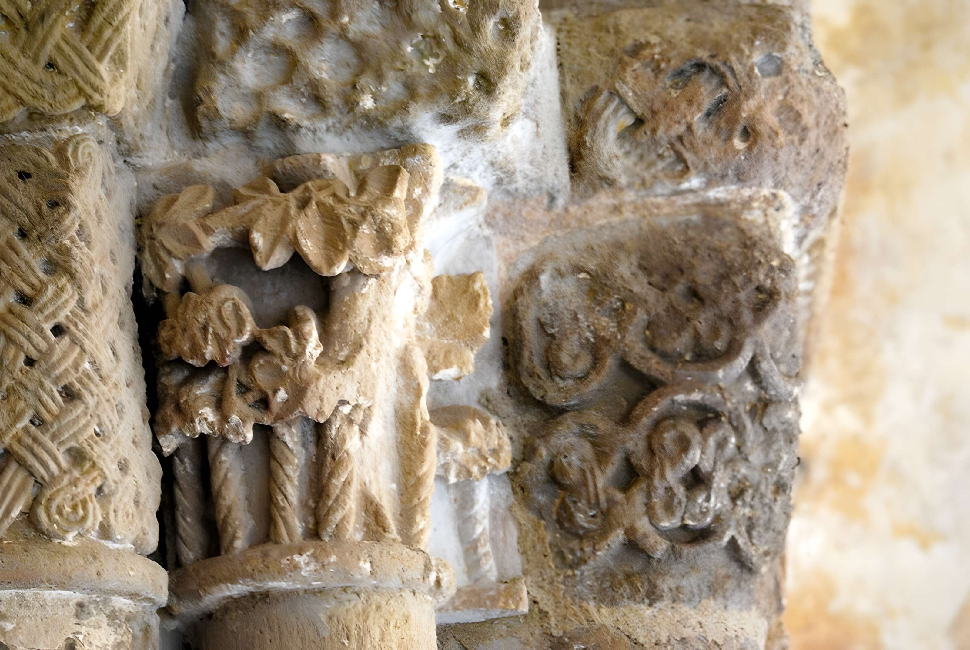 Église Saint-Pierre-ès-Liens de Pujols-sur-Ciron