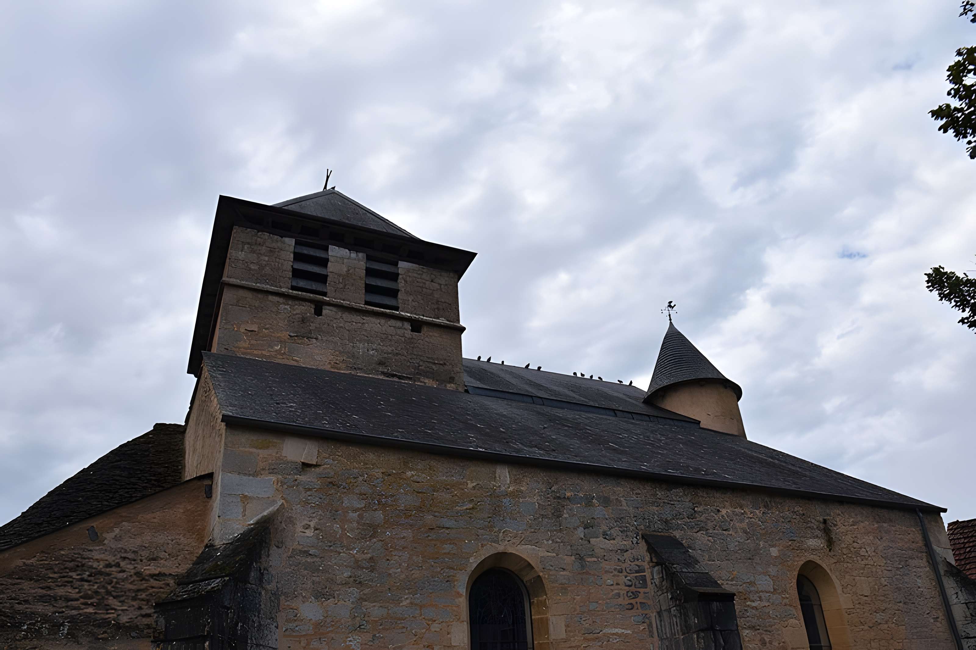 Église Saint-Pierre-ès-Liens de Veyrignac