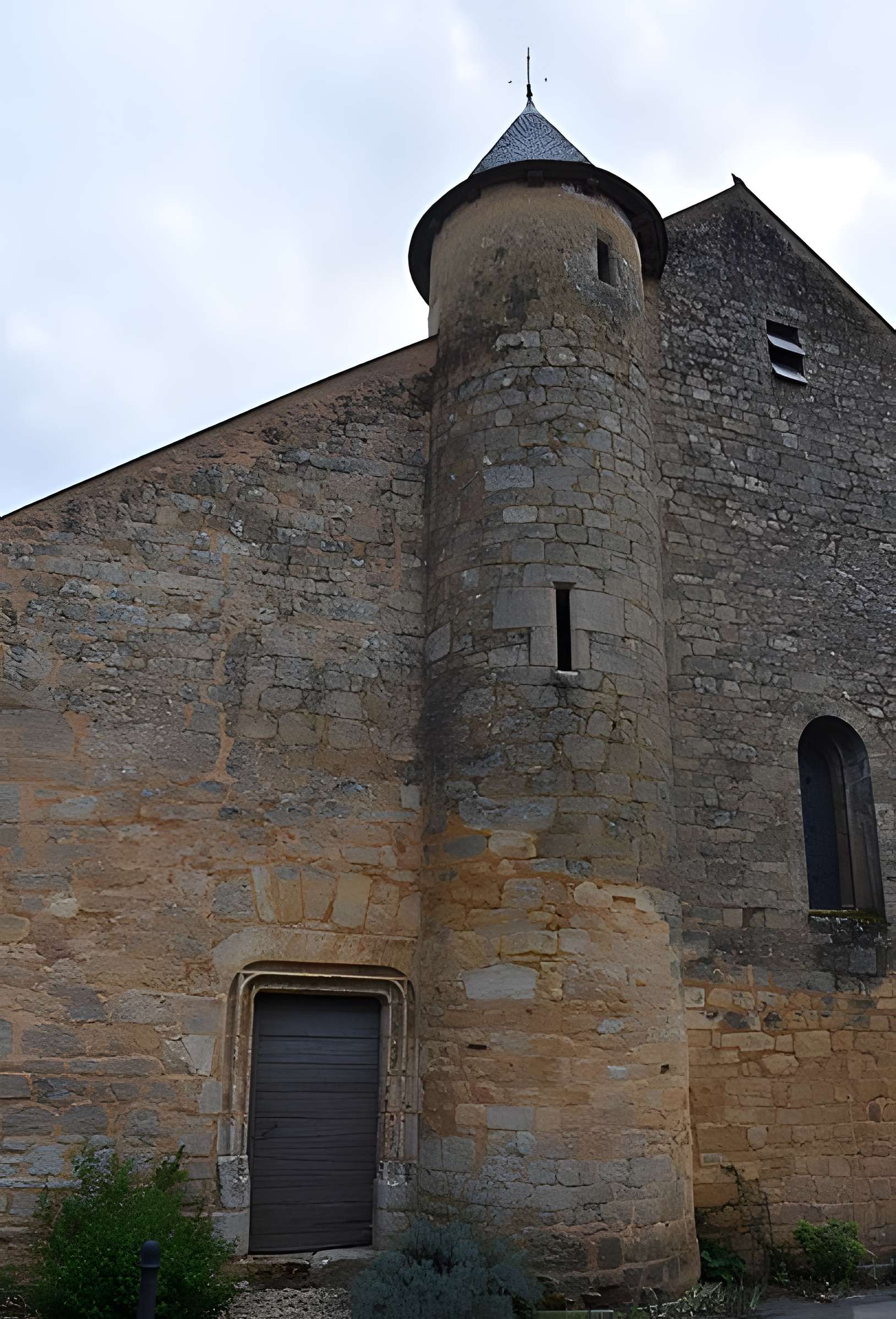 Église Saint-Pierre-ès-Liens de Veyrignac