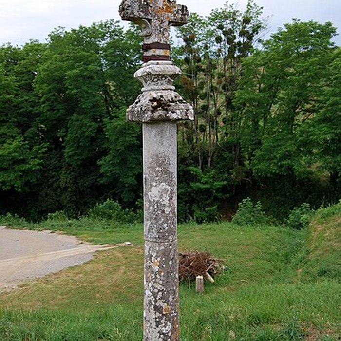 Photo de Église Saint-Pierre-ès-Liens du Haut-Langoiran