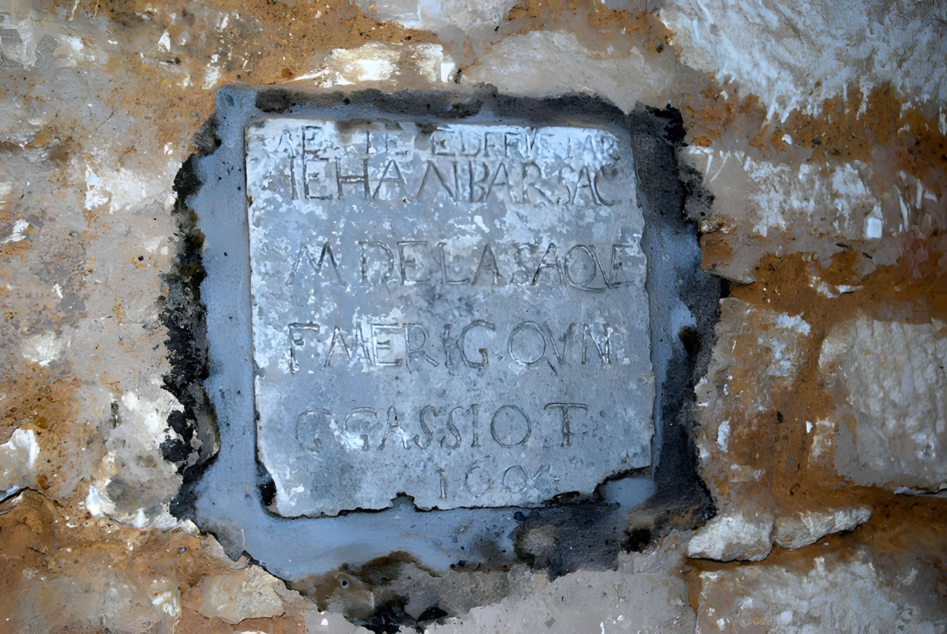 Église Saint-Pierre-ès-Liens du Haut-Langoiran