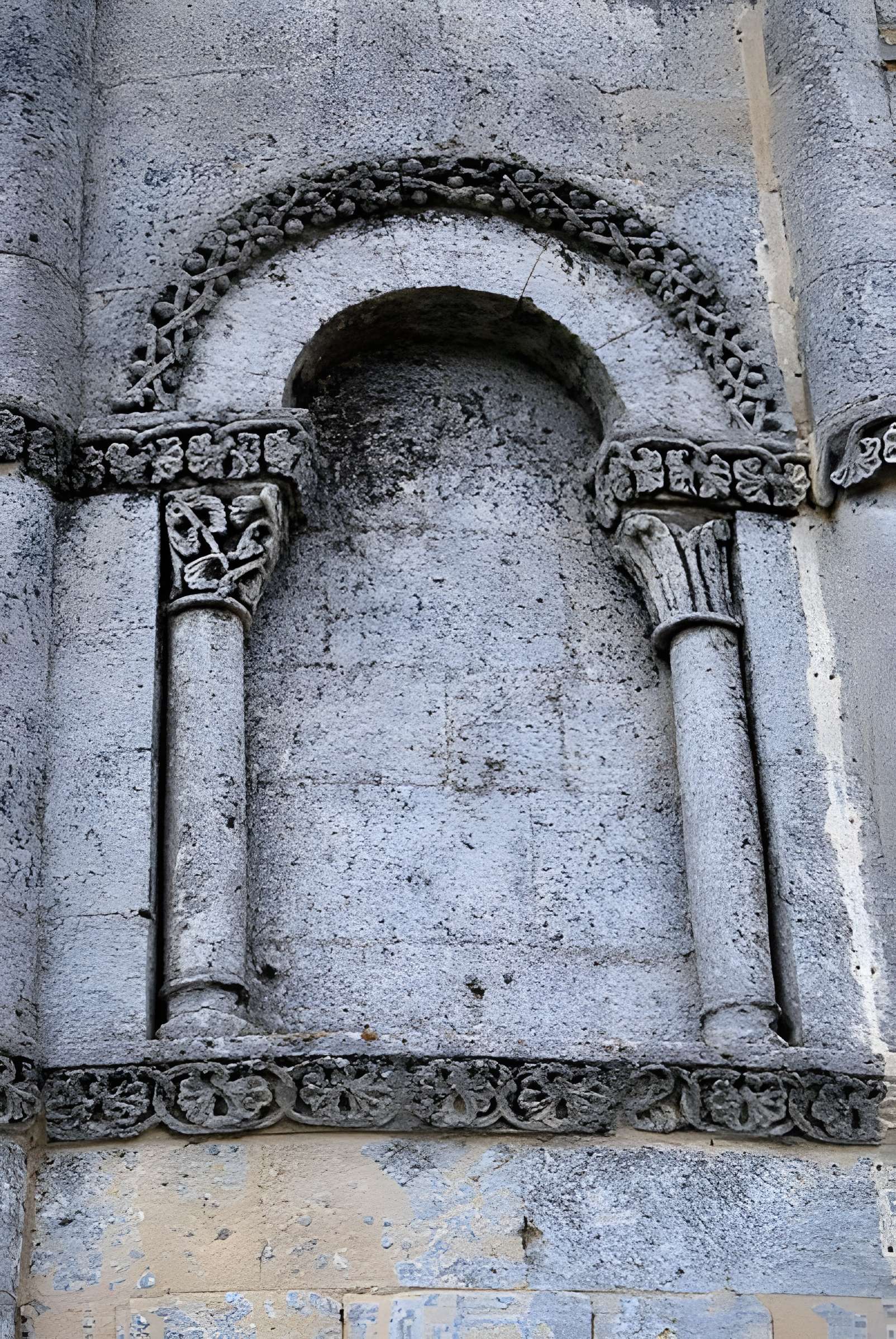 Église Saint-Pierre-ès-Liens du Haut-Langoiran