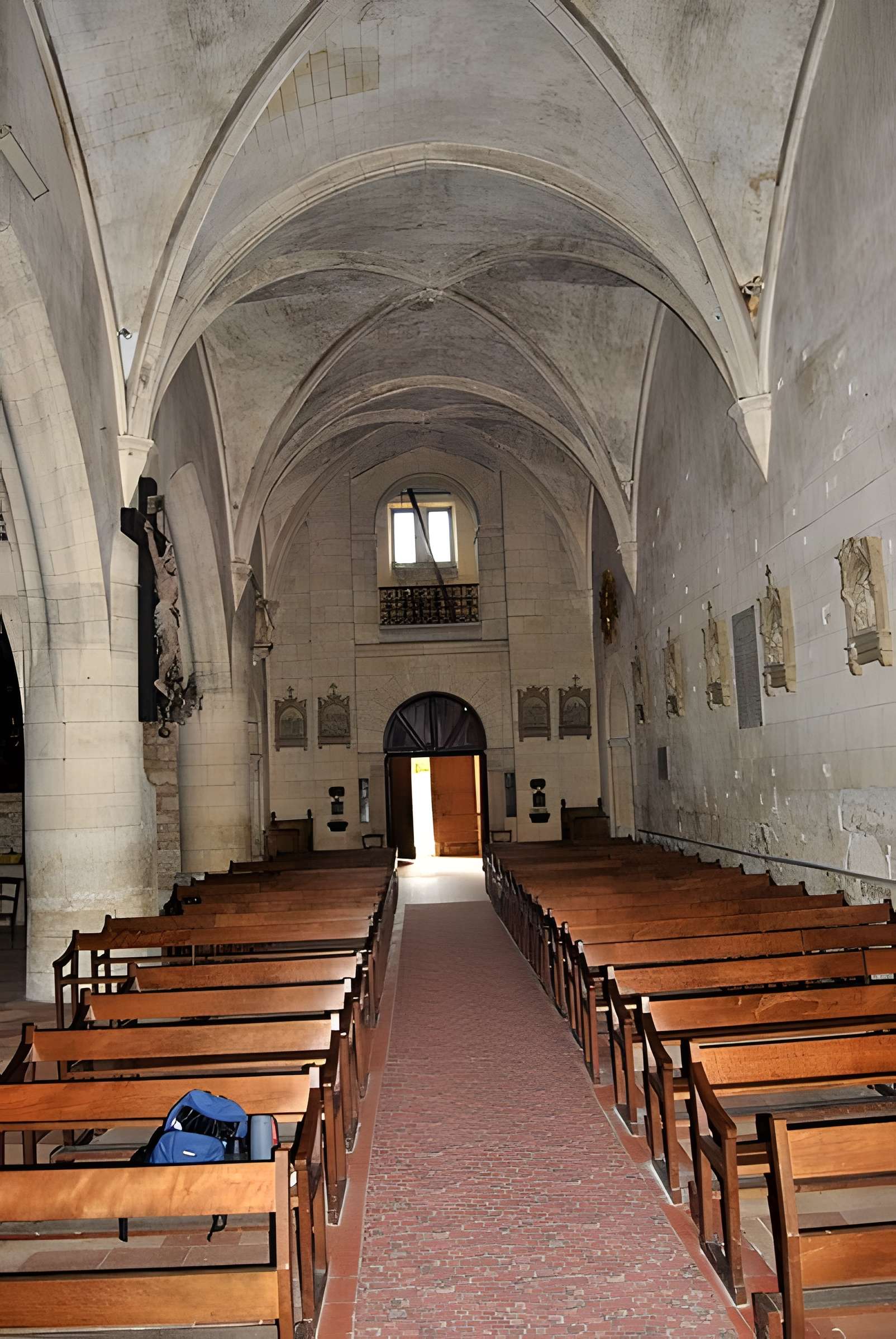 Église Saint-Pierre-ès-Liens du Haut-Langoiran