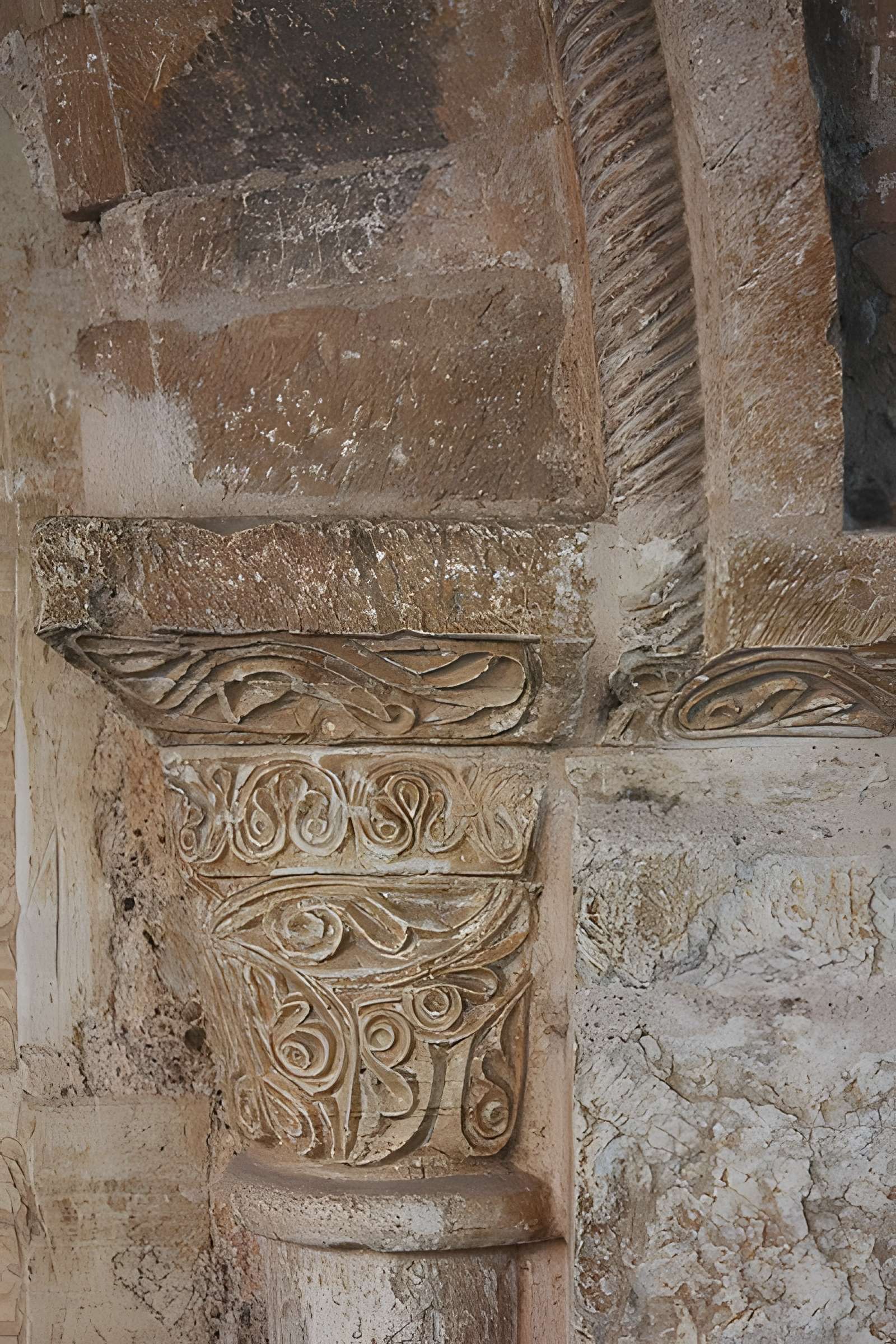 Église Saint-Pierre-et-Saint-Paul de Caillac