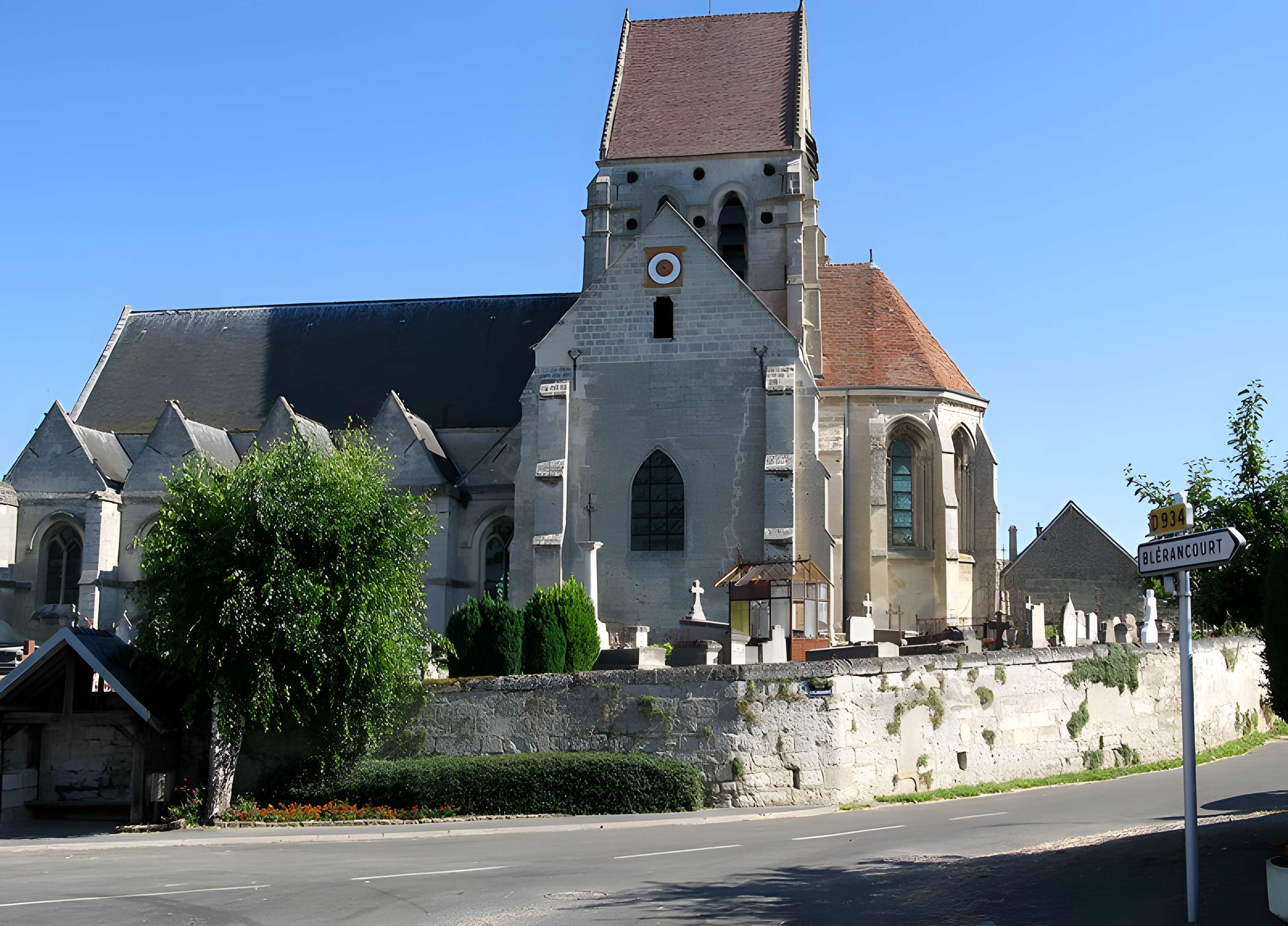 Église Saint-Pierre-et-Saint-Paul de Camelin 
