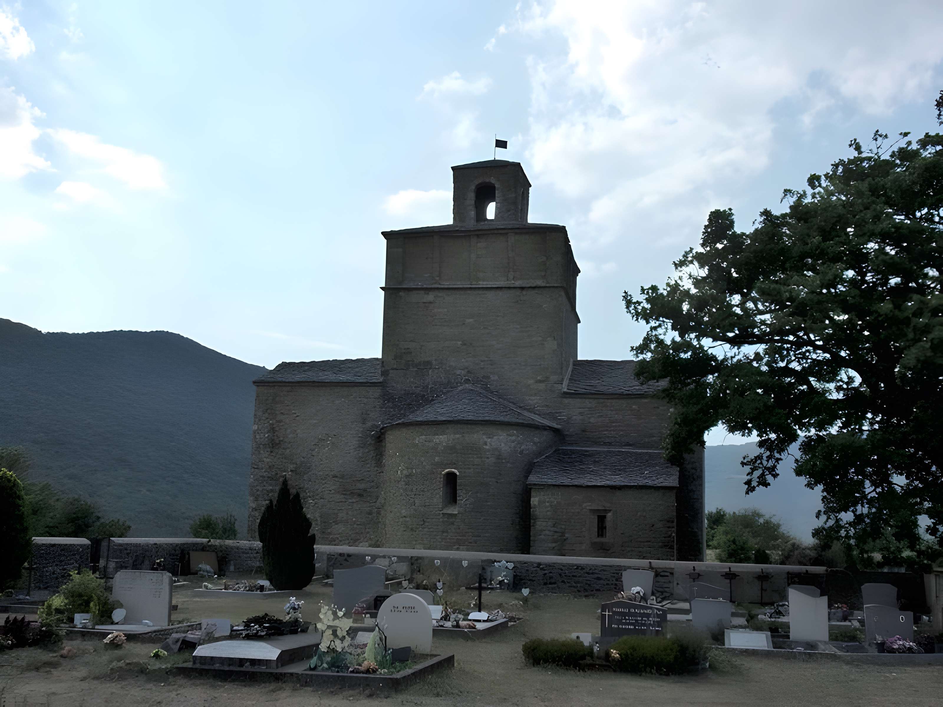 Église Saint-Pierre-et-Saint-Paul de Comps