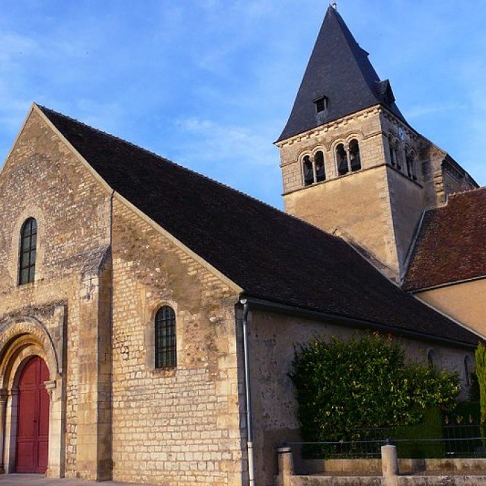 Photo de Église Saint-Pierre-et-Saint-Paul de Ligny-le-Châtel