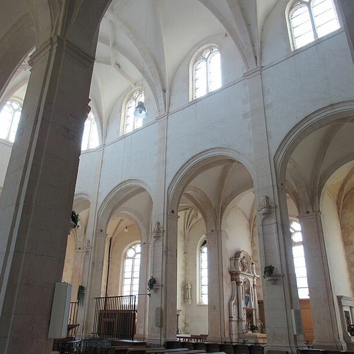 Photo de Église Saint-Pierre-et-Saint-Paul de Ligny-le-Châtel