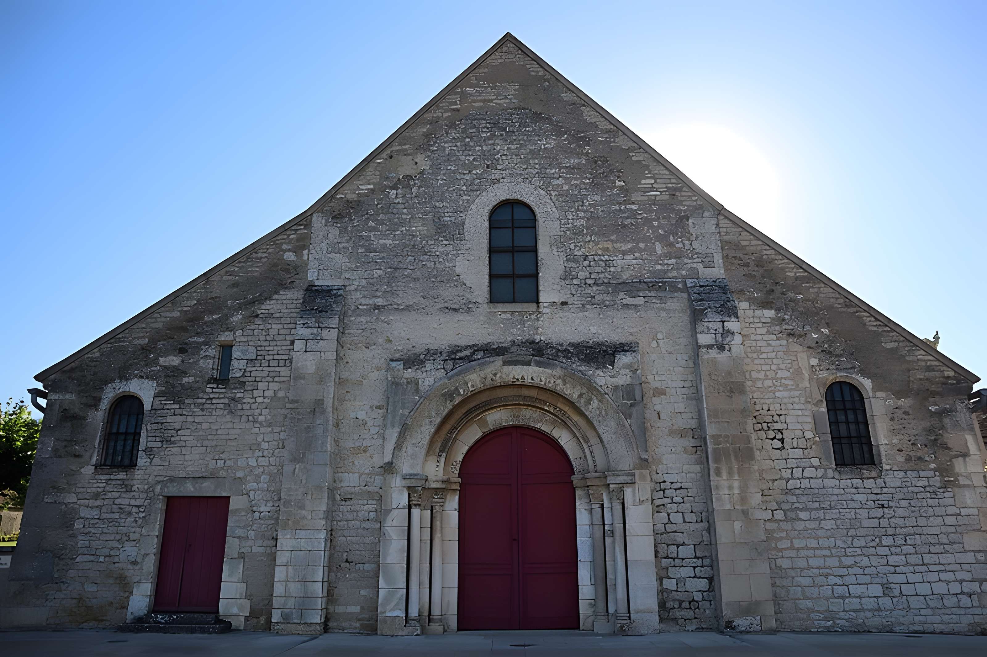Église Saint-Pierre-et-Saint-Paul de Ligny-le-Châtel