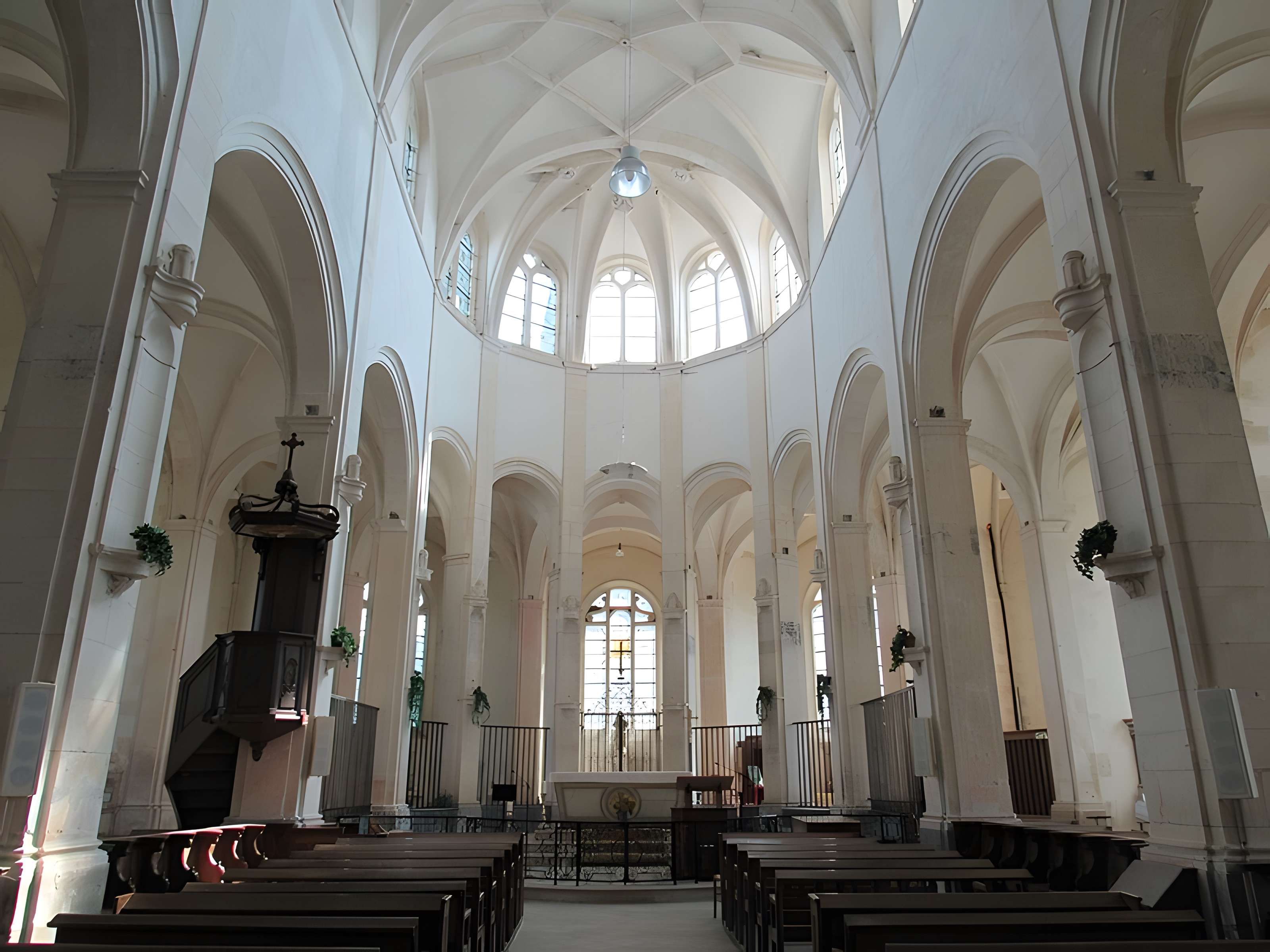 Église Saint-Pierre-et-Saint-Paul de Ligny-le-Châtel