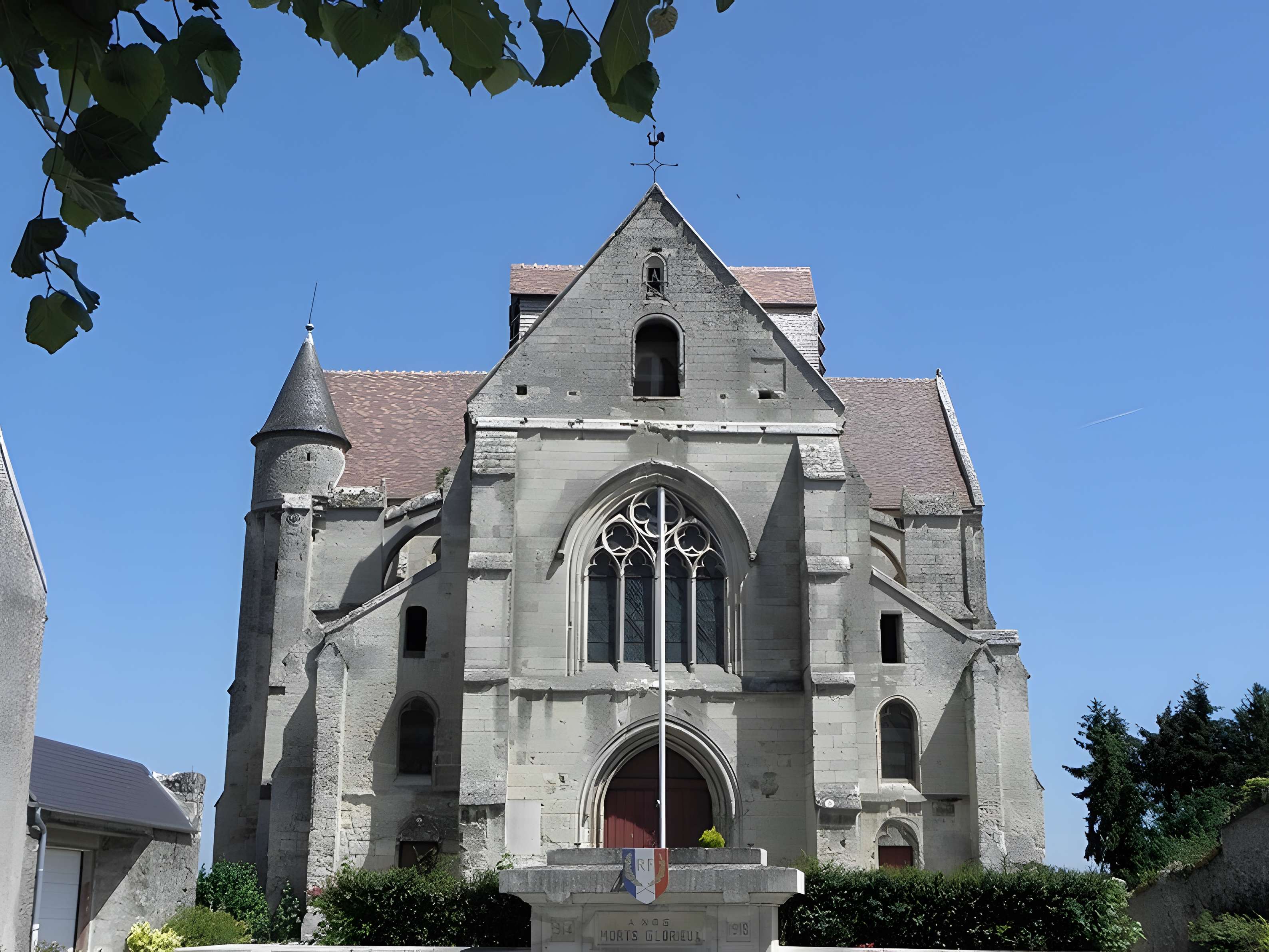 Église Saint-Pierre-et-Saint-Paul de Mons-en-Laonnois 