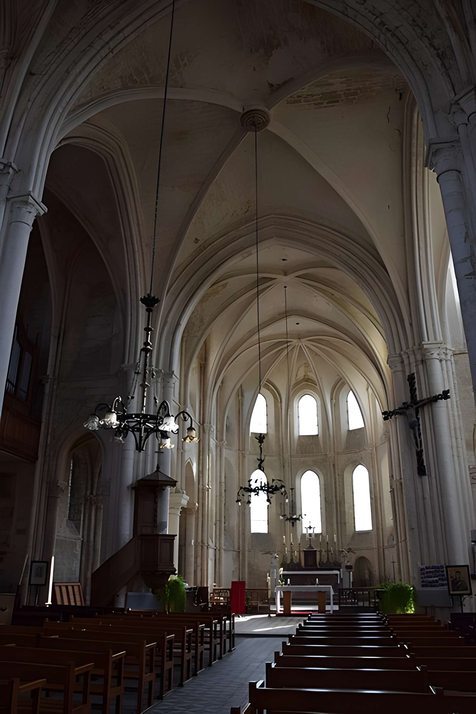 Église Saint-Pierre-et-Saint-Paul de Mons-en-Laonnois