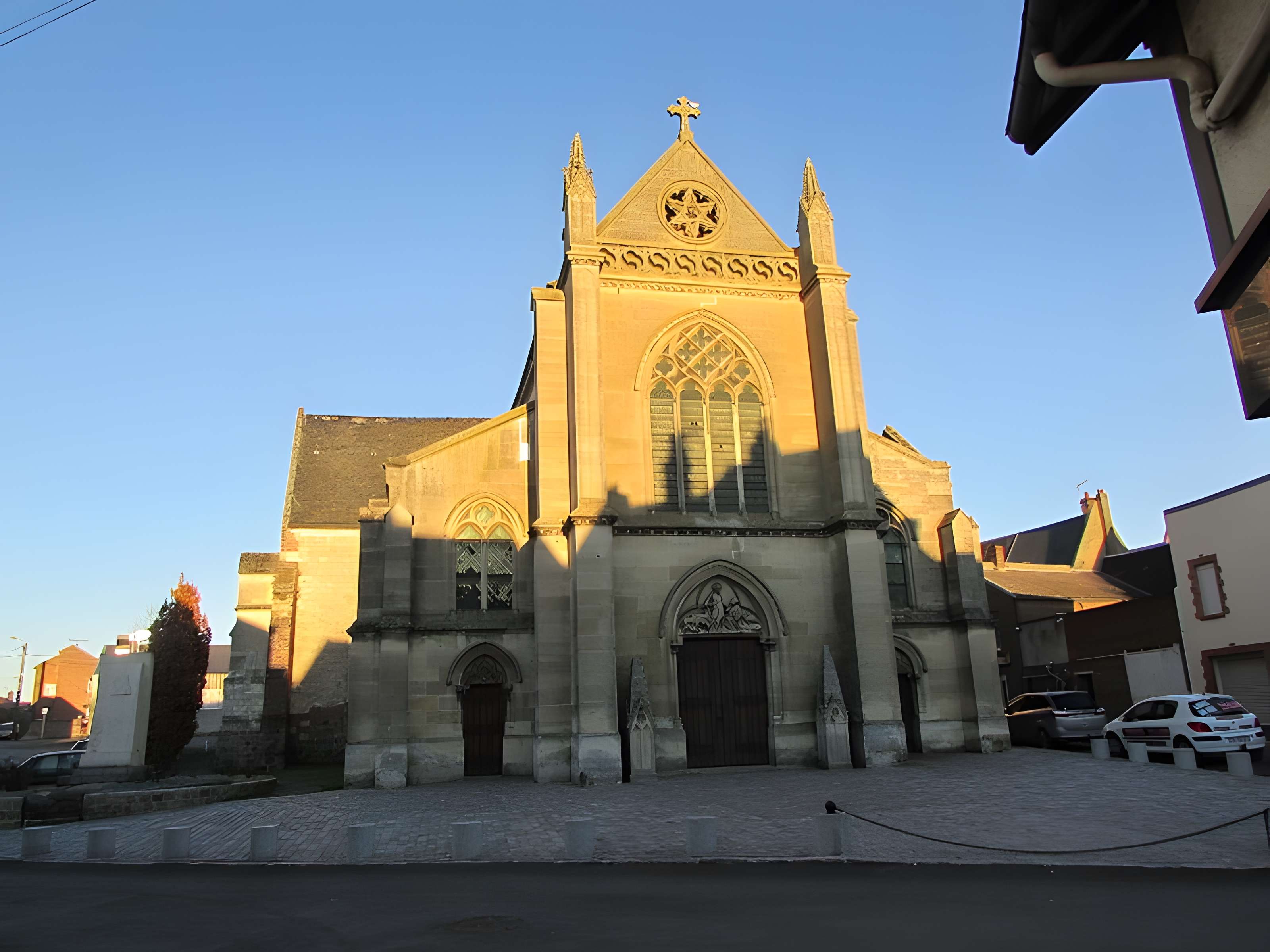 Église Saint-Pierre-et-Saint-Paul de Ribemont