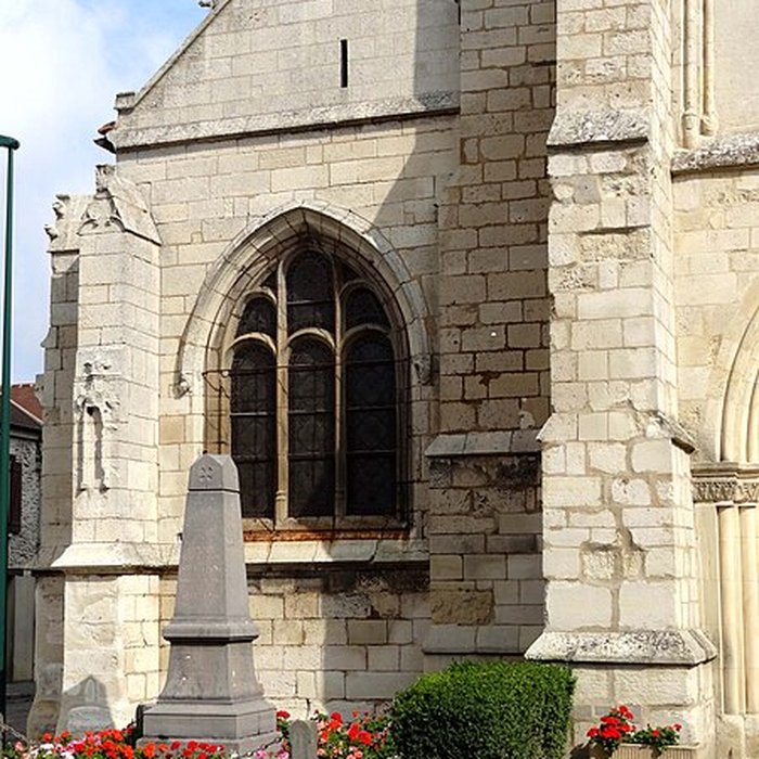 Photo de Église Saint-Pierre-et-Saint-Paul de Silly-le-Long