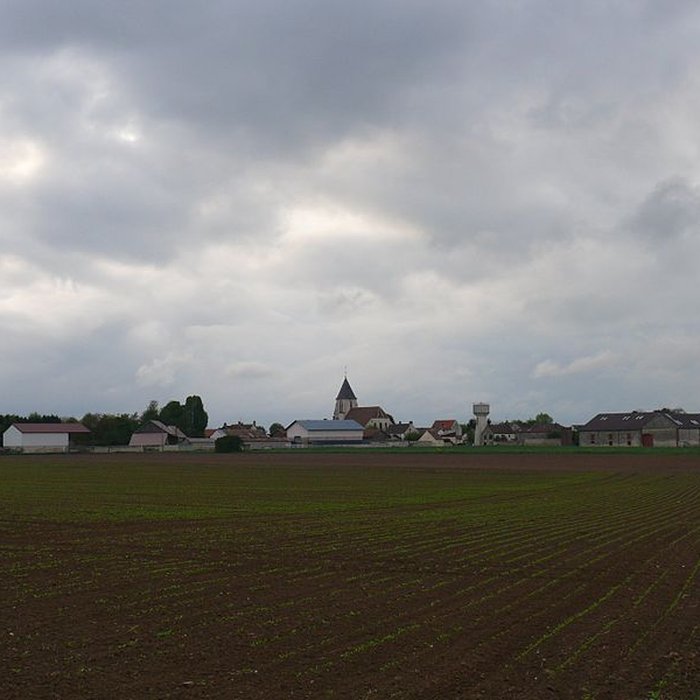 Photo de Église Saint-Pierre-et-Saint-Paul de Silly-le-Long