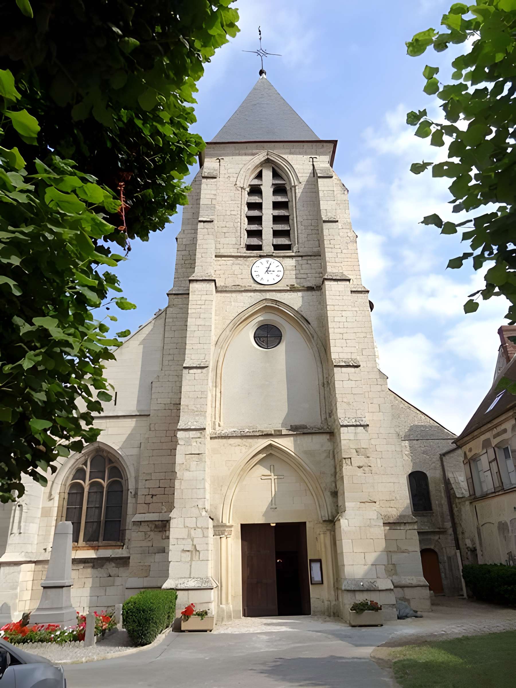 Église Saint-Pierre-et-Saint-Paul de Silly-le-Long 
