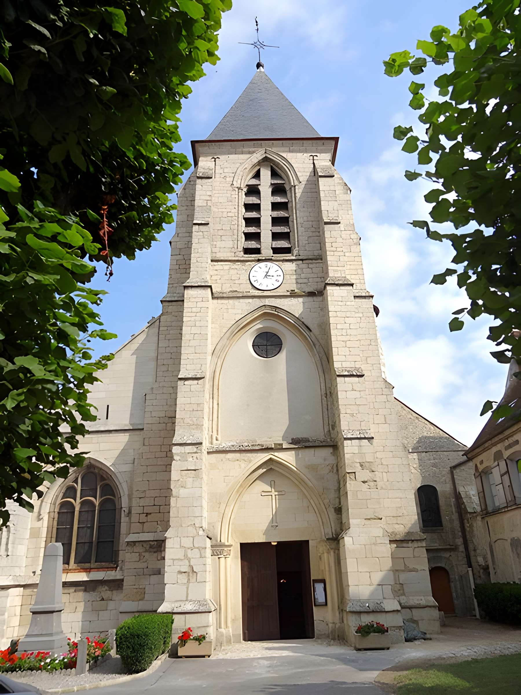 Église Saint-Pierre-et-Saint-Paul de Silly-le-Long