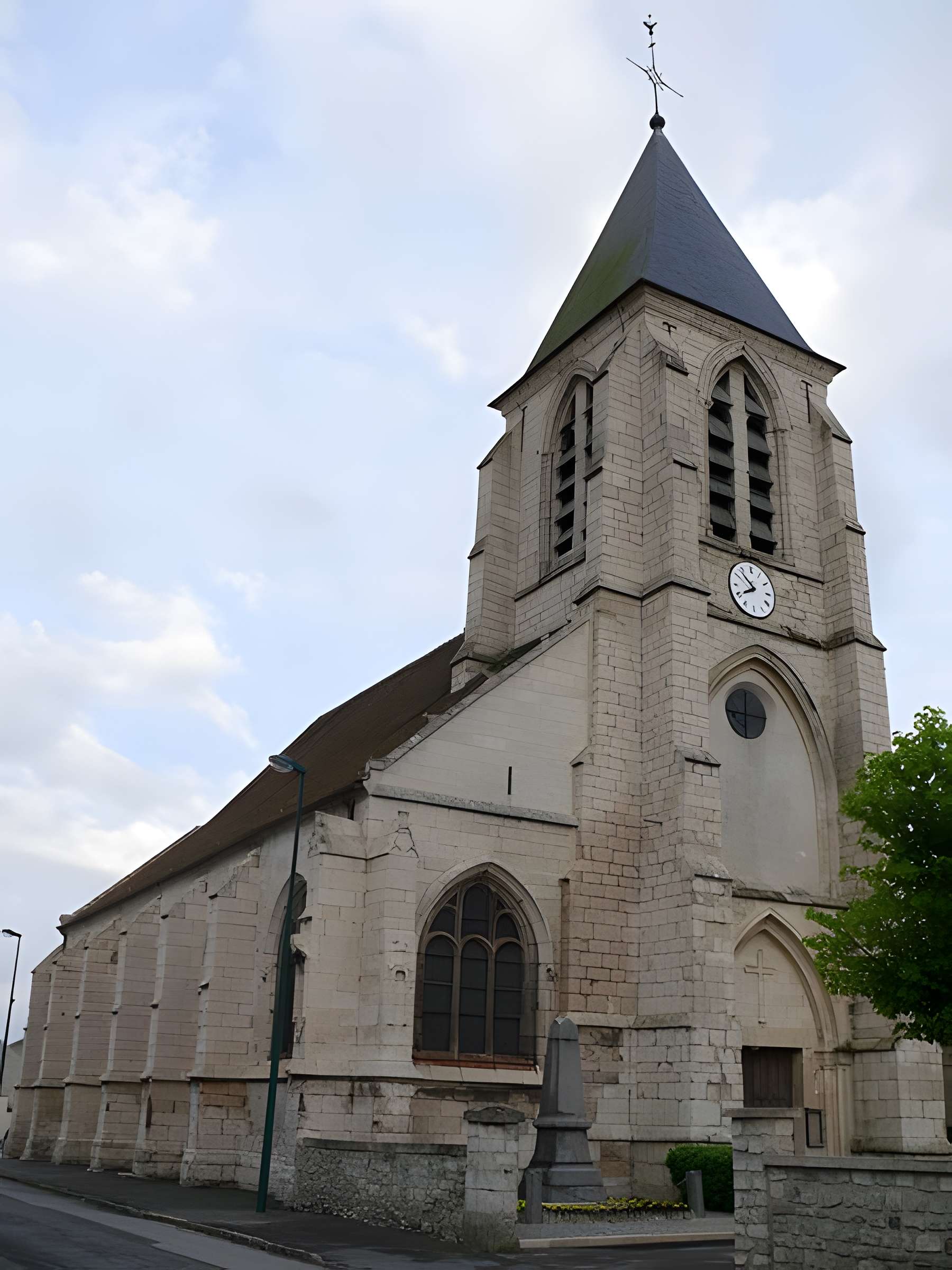 Église Saint-Pierre-et-Saint-Paul de Silly-le-Long