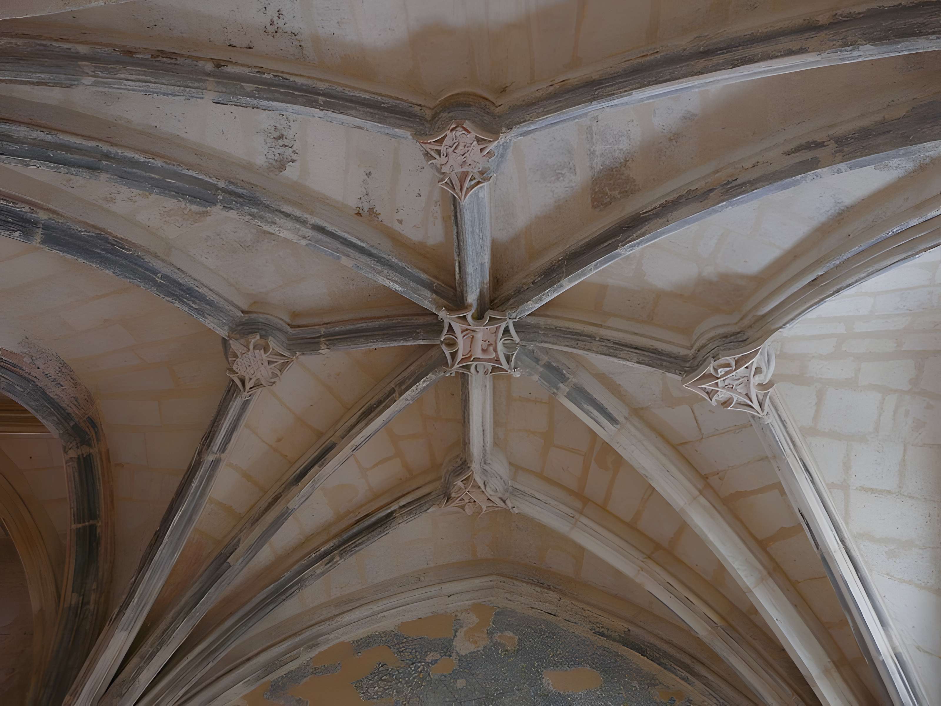 Église Saint-Pierre-et-Saint-Paul de Sourzac