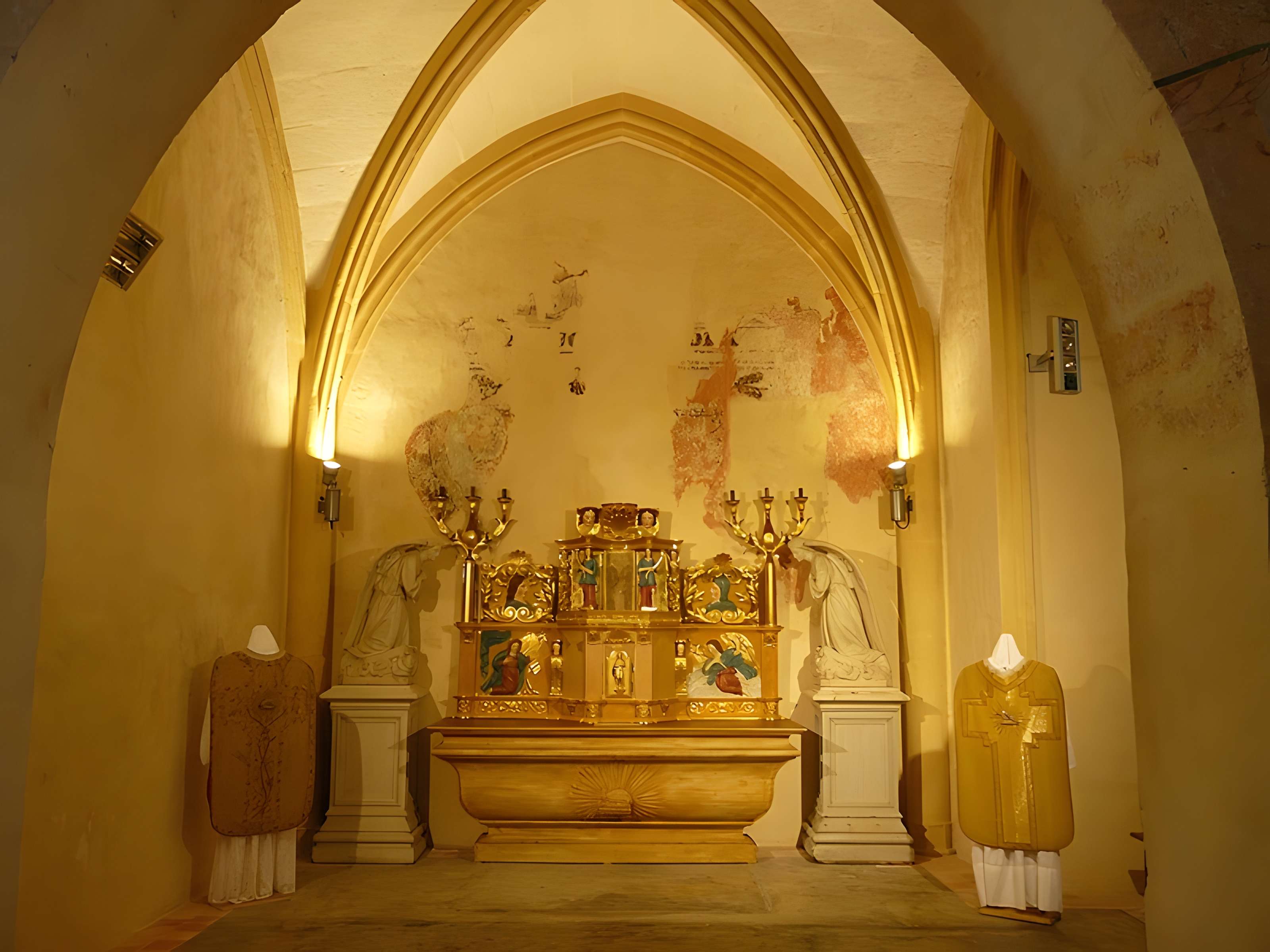 Église Saint-Pierre-et-Saint-Paul de Sourzac