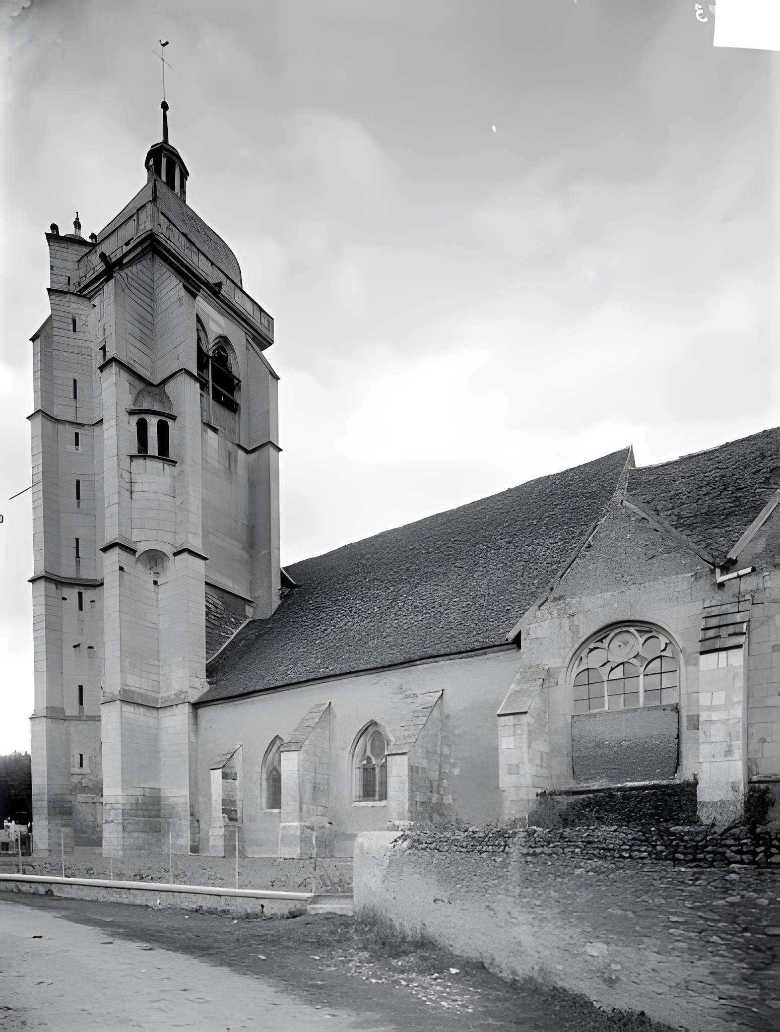 Église Saint-Pierre-Saint-Paul de Chevannes