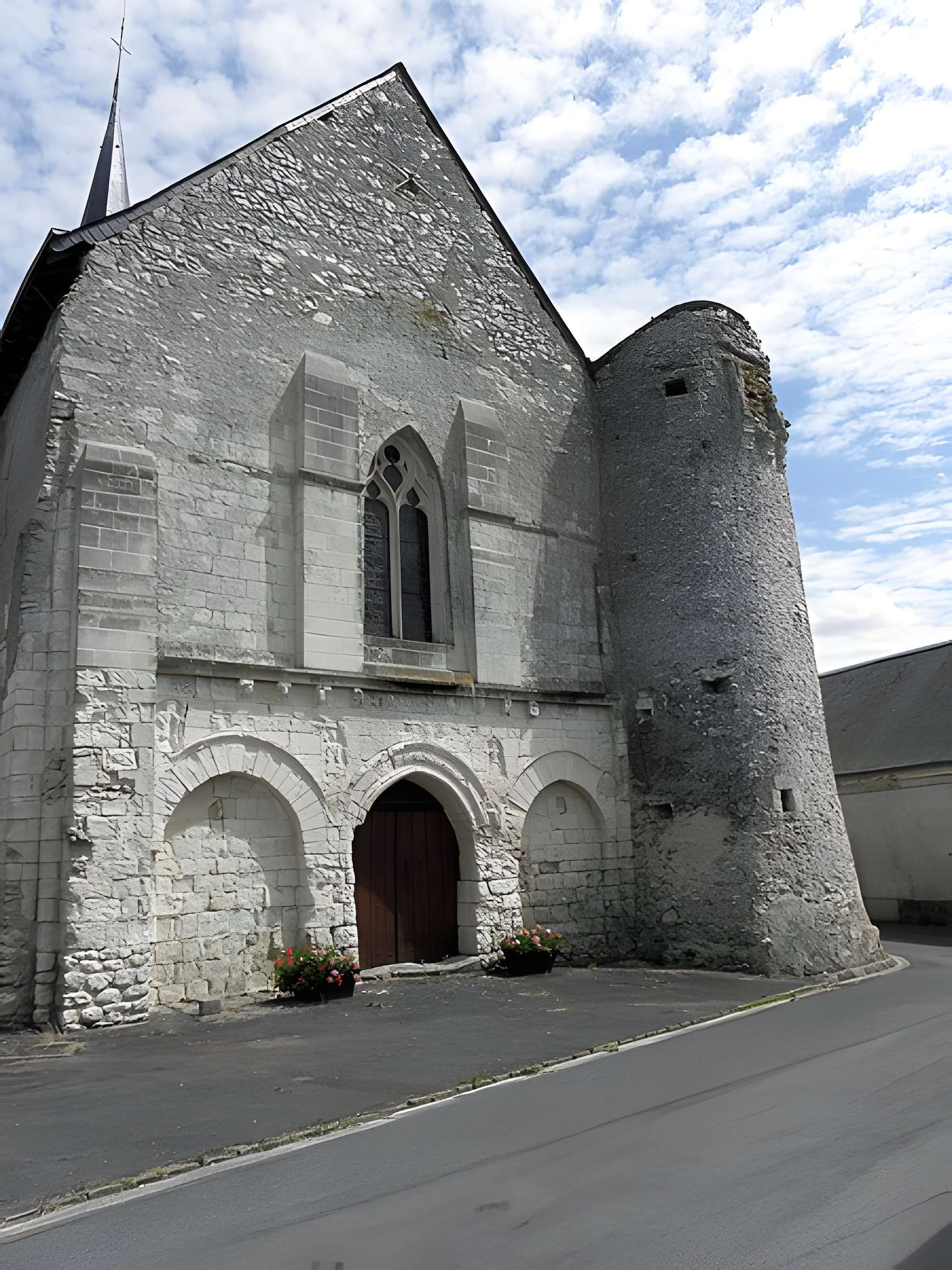 Église Saint-Pierre-Saint-Paul de Chigné