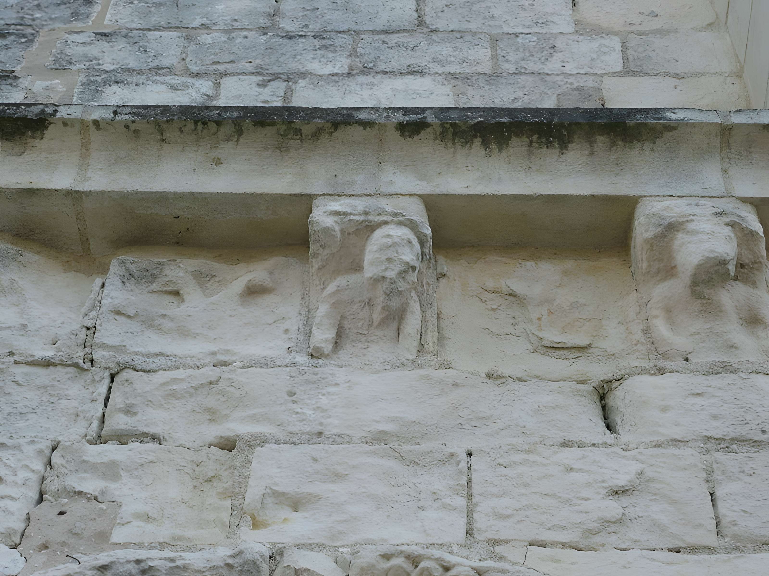 Église Saint-Pierre-Saint-Paul de Chigné