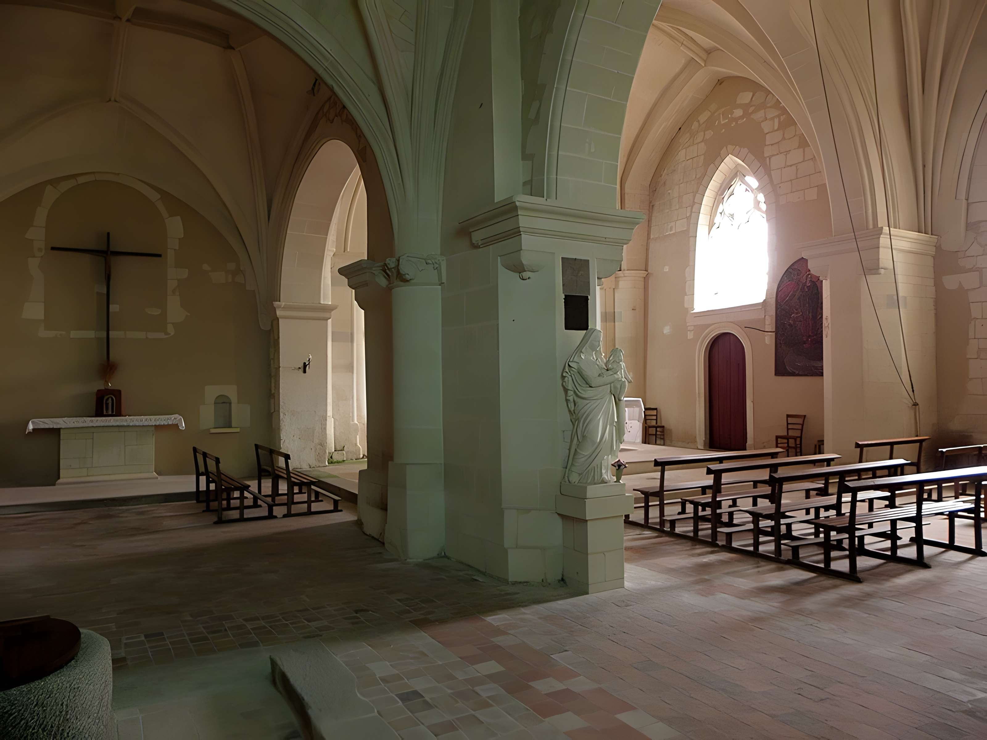 Église Saint-Pierre-Saint-Paul de Chigné