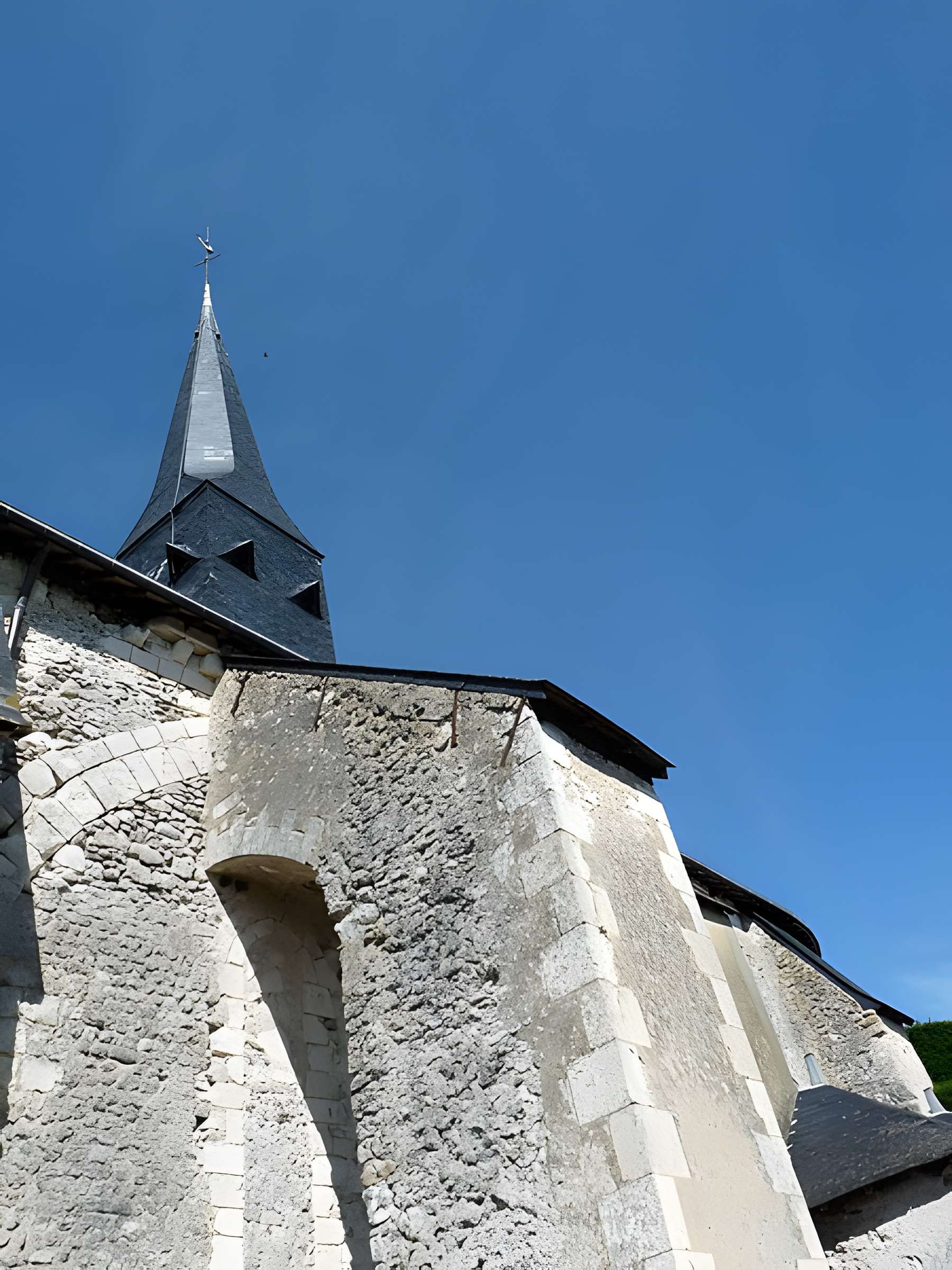 Église Saint-Pierre-Saint-Paul de Chigné