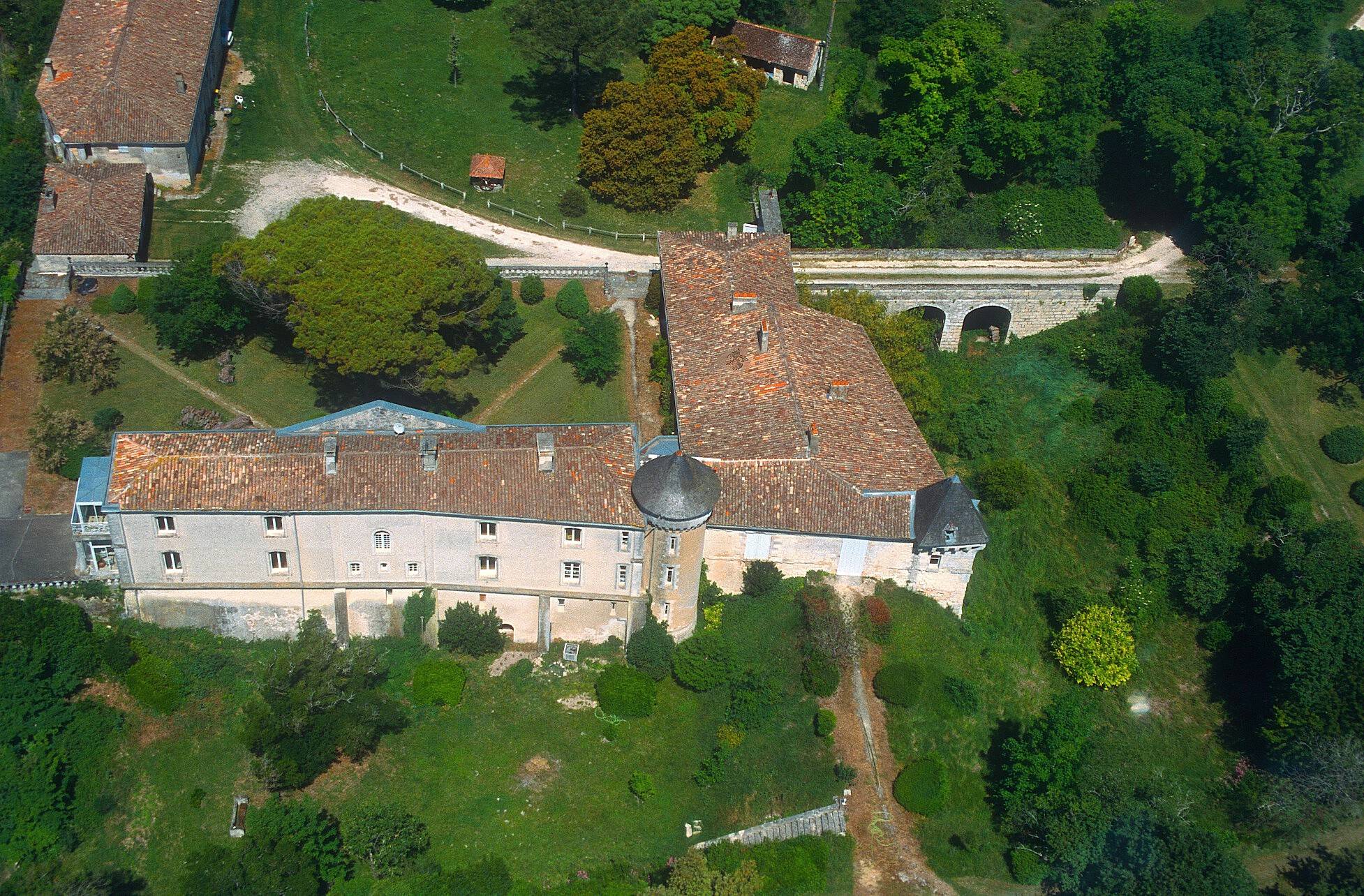 Photo de Château de Saint-Seurin-d'Uzet