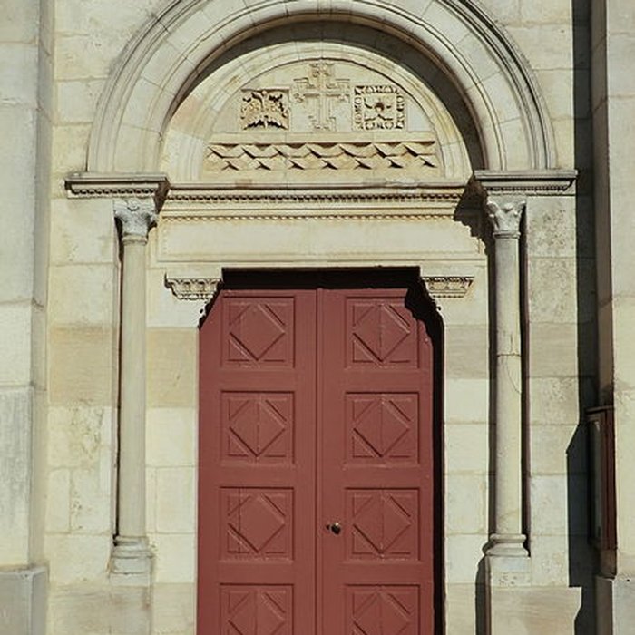 Photo de Église Saint-Pierre-Saint-Paul de Versailleux